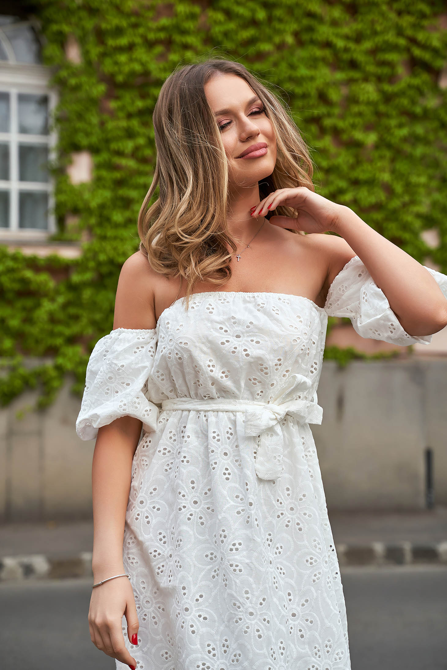 Lace White Midi Dress with Elastic Waist and Bare Shoulders - SunShine 5 - StarShinerS.com