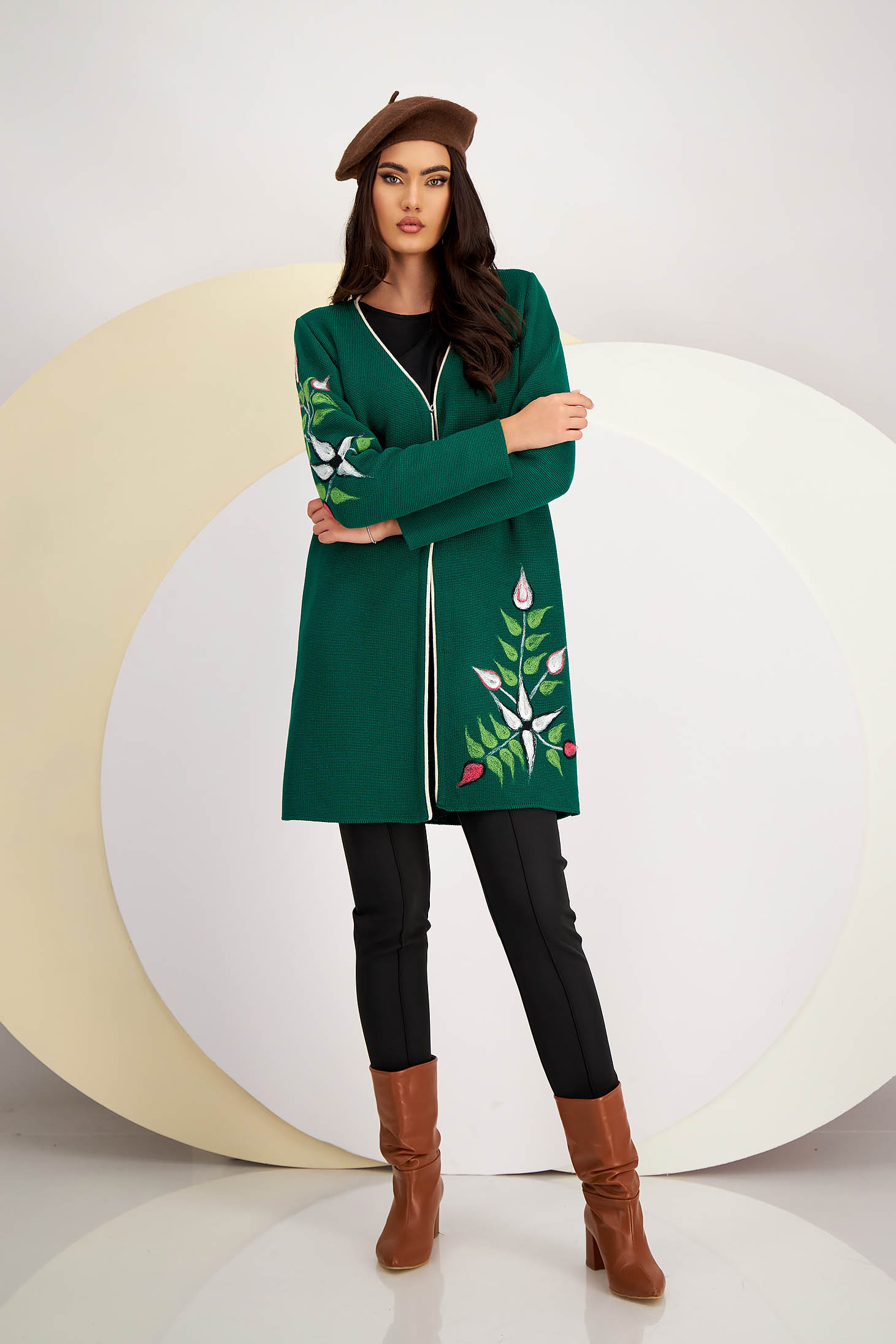 Green knitted cardigan with front closure and floral patterns - Lady Pandora 3 - StarShinerS.com