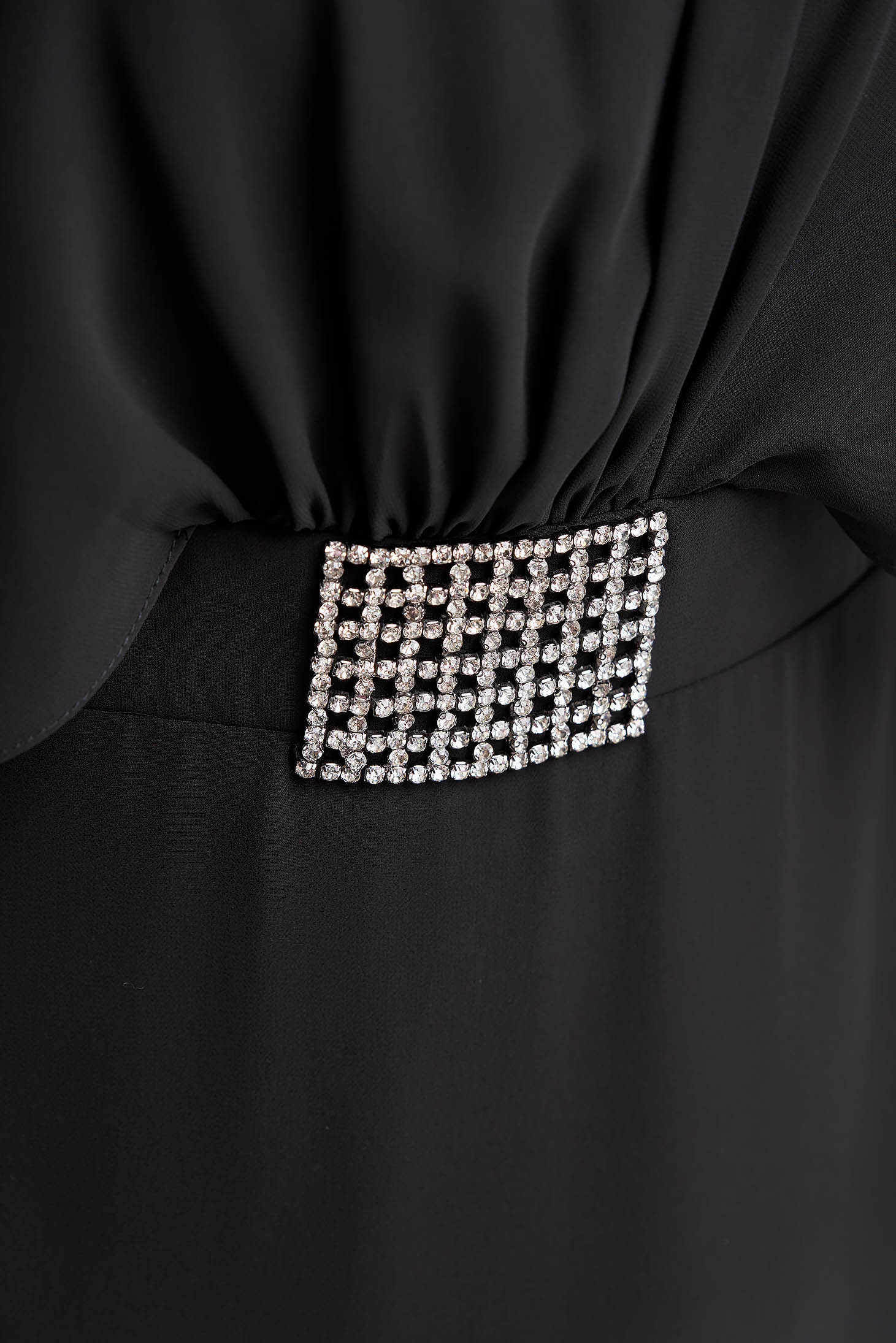 Fekete midi muszlin aszimetrikus harang ruha pillangó típusú ujjakkal 6 - StarShinerS.hu