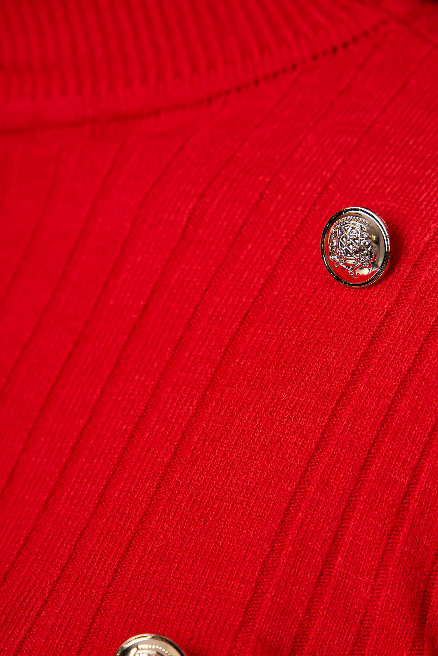 Piros pamutból készült csíkozott anyagú pulóver magas gallérral és dekoratív gombokkal 5 - StarShinerS.hu