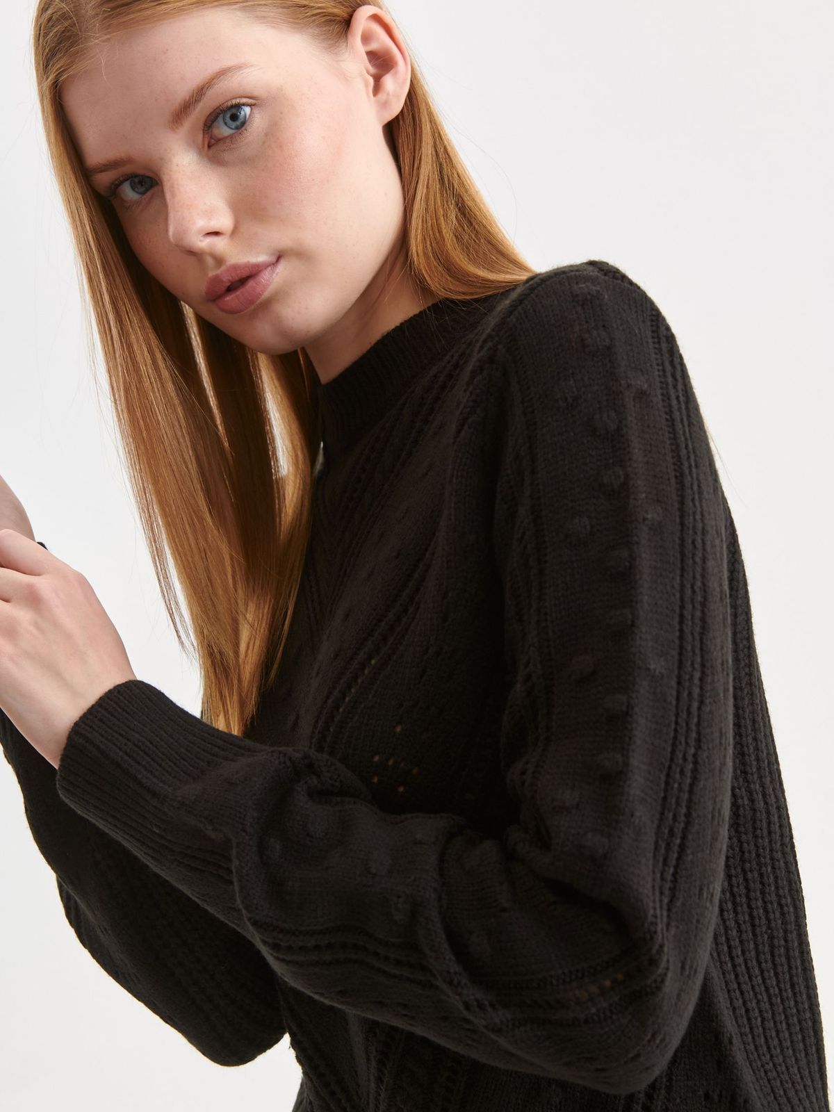 Fekete bő szabású kötött pulóver kötött mintával 5 - StarShinerS.hu