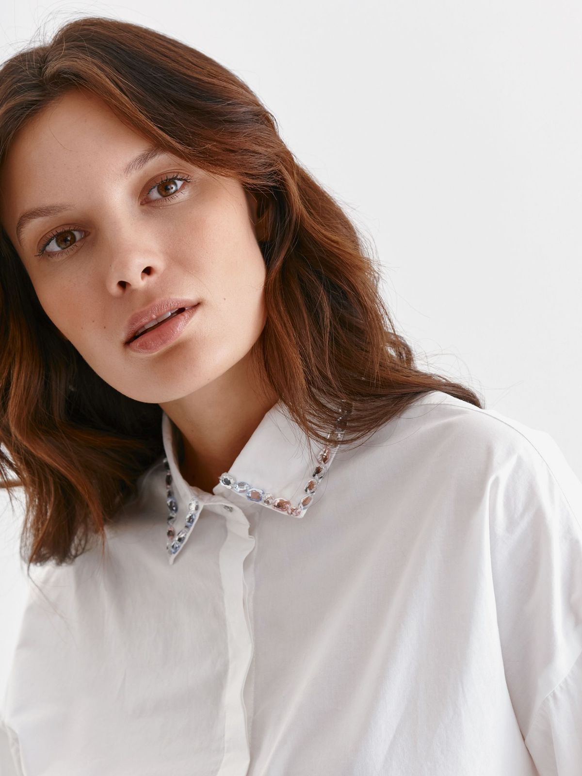 White women`s shirt poplin loose fit with crystal embellished details 5 - StarShinerS.com