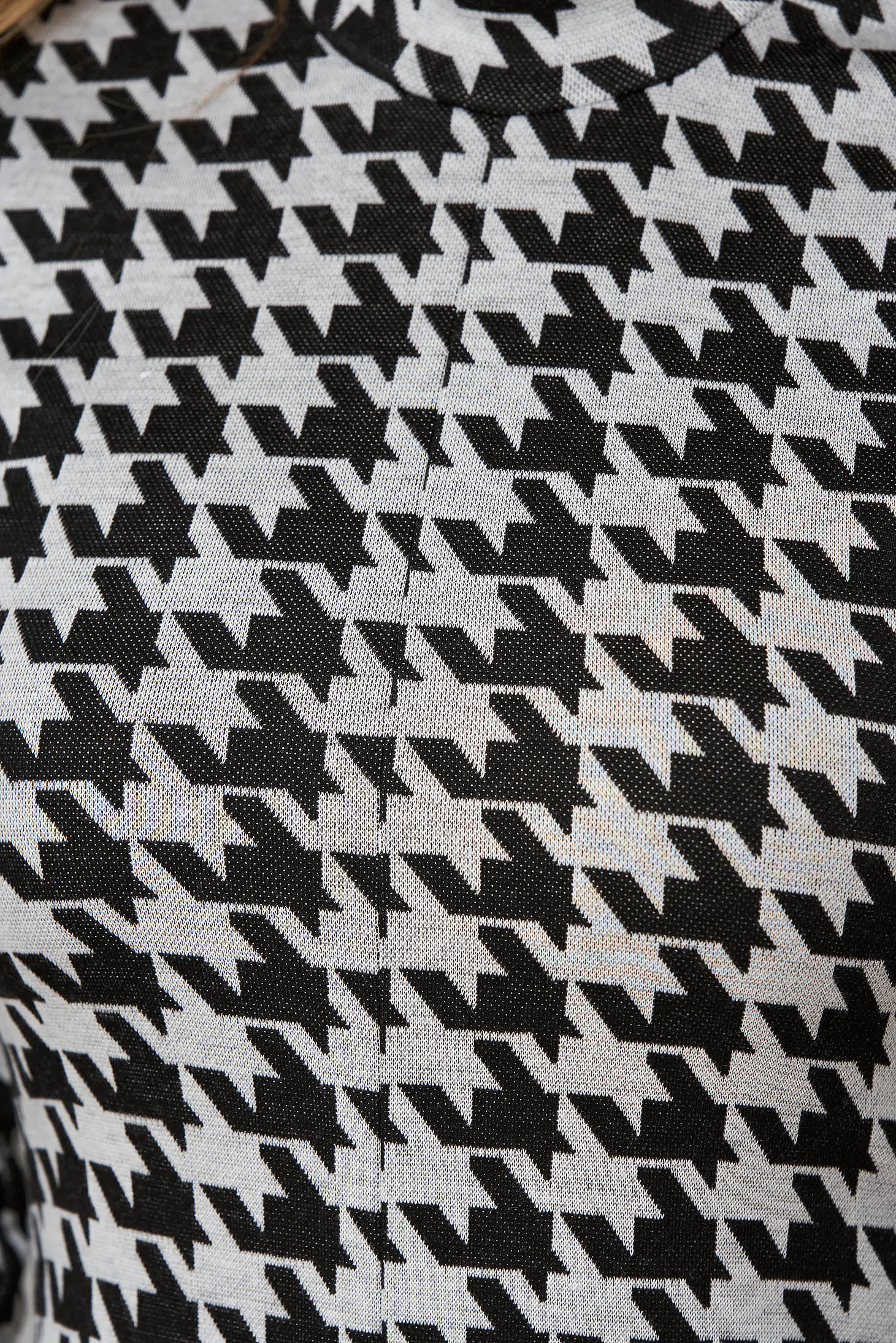 Rochie din tricot subtire midi tip creion pe gat cu slit frontal - StarShinerS 6 - StarShinerS.ro