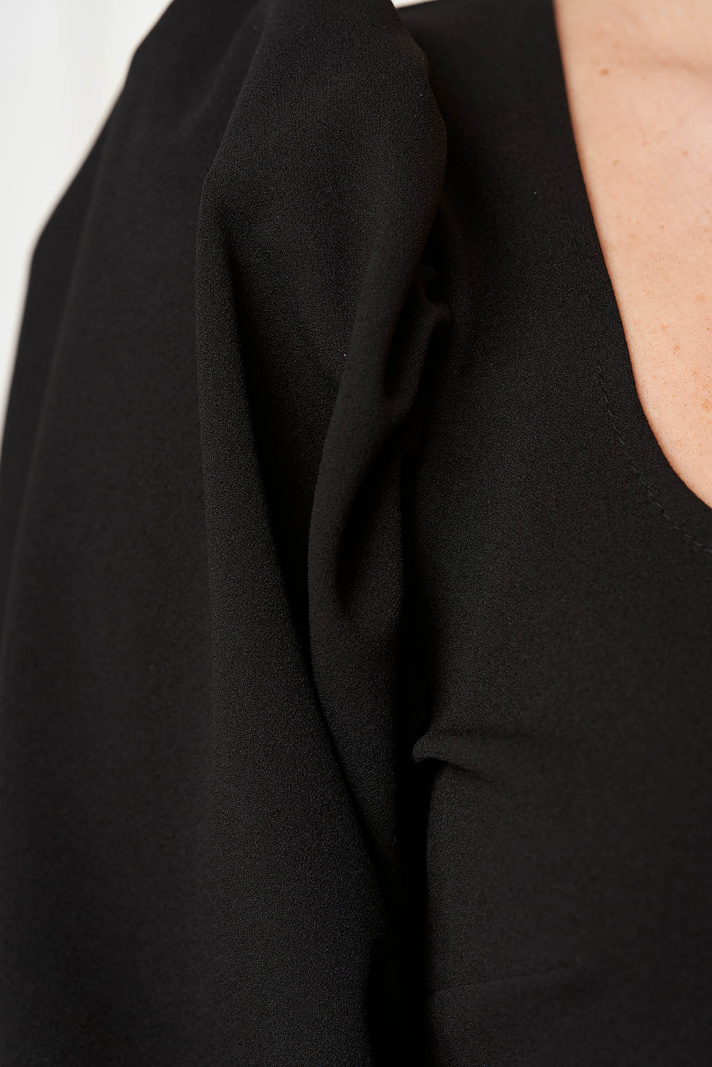 Ladies' blouse in black crepe, fitted with puffed sleeves - StarShinerS 6 - StarShinerS.com