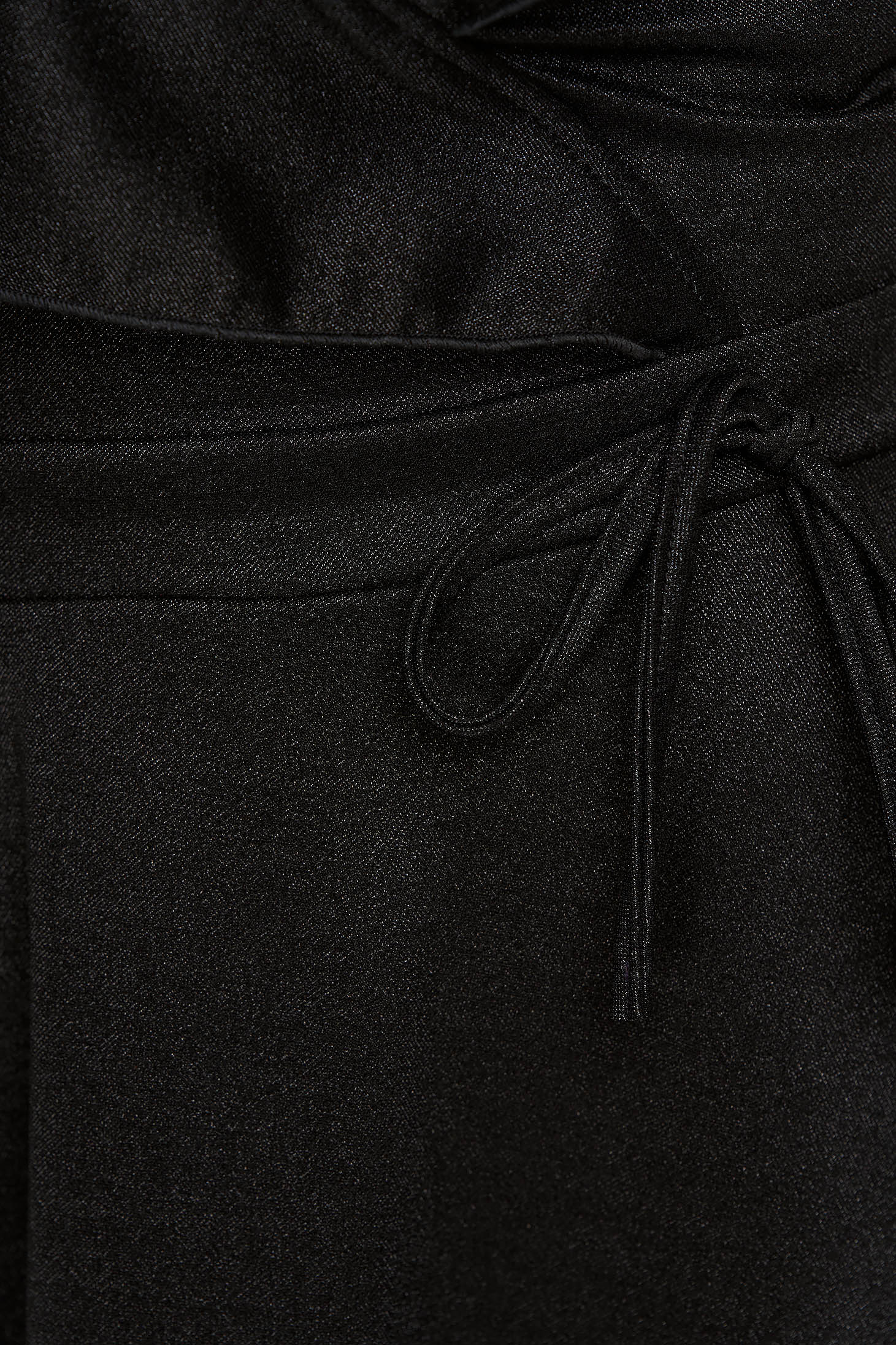 Rochie din crep neagra pana la genunchi in clos cu aplicatii cu sclipici - StarShinerS 6 - StarShinerS.ro