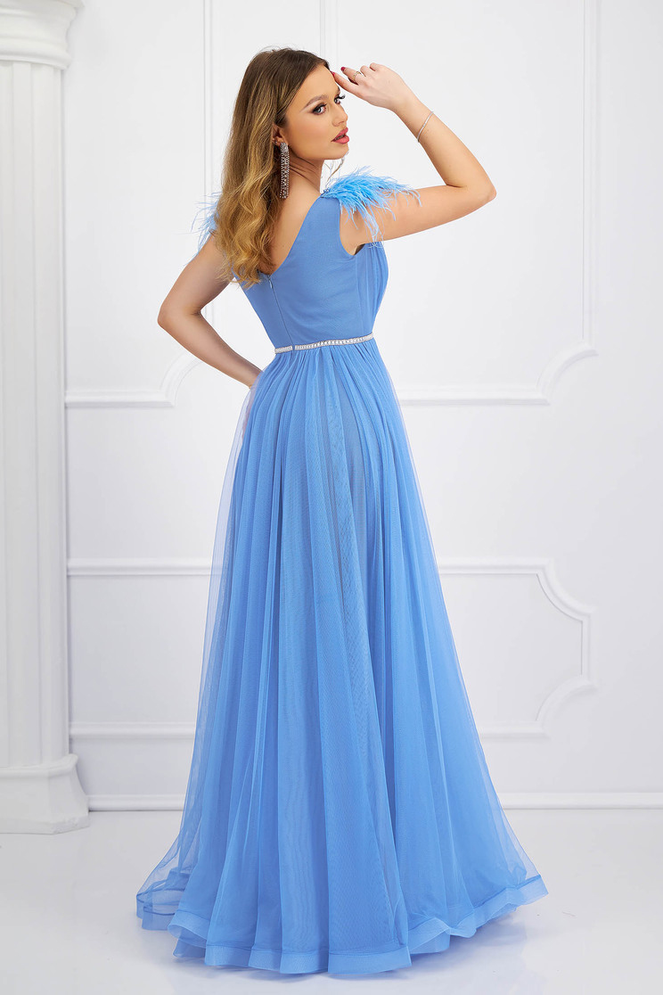 Light blue tulle long flared dress accessorized with rhinestones and feathers 4 - StarShinerS.com