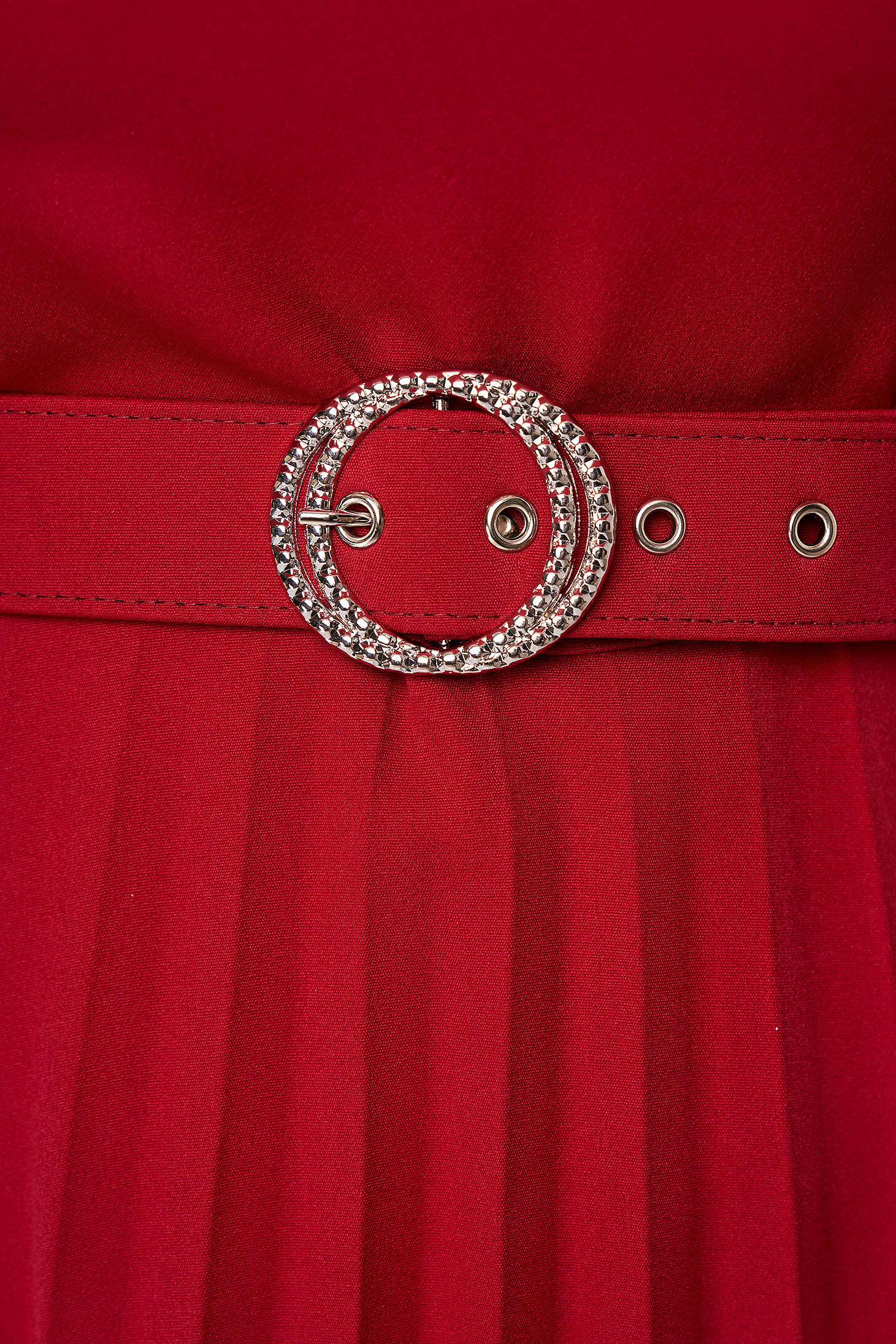 Rochie plisata din stofa usor elastica rosie in clos cu flori in relief pe manecile decupate 6 - StarShinerS.ro