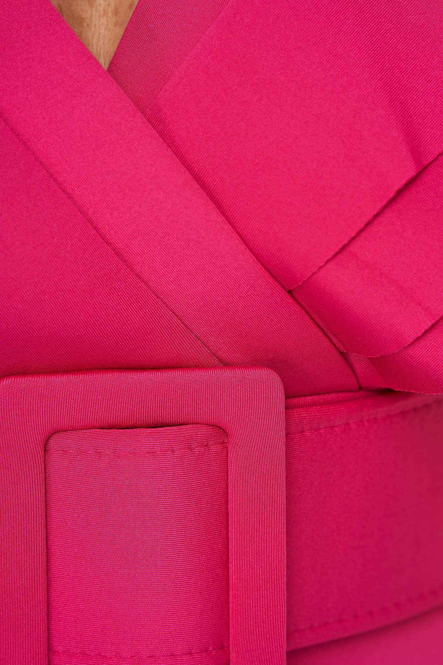 Pink ceruza ruha öv típusú kiegészítővel fodros ujjakkal 6 - StarShinerS.hu