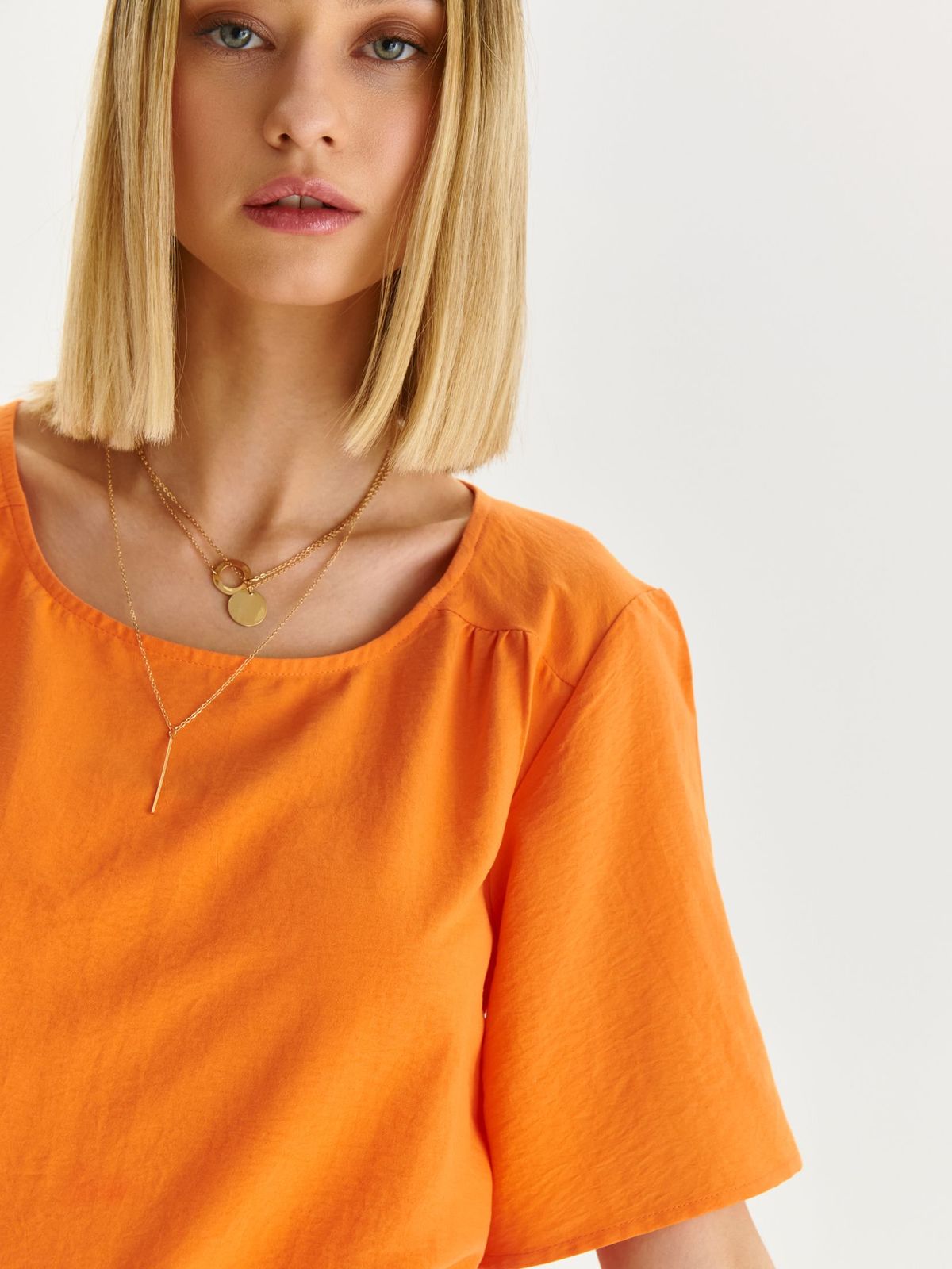 Bluza dama din material subtire portocalie cu croi larg si decolteu rotunjit - Top Secret 4 - StarShinerS.ro