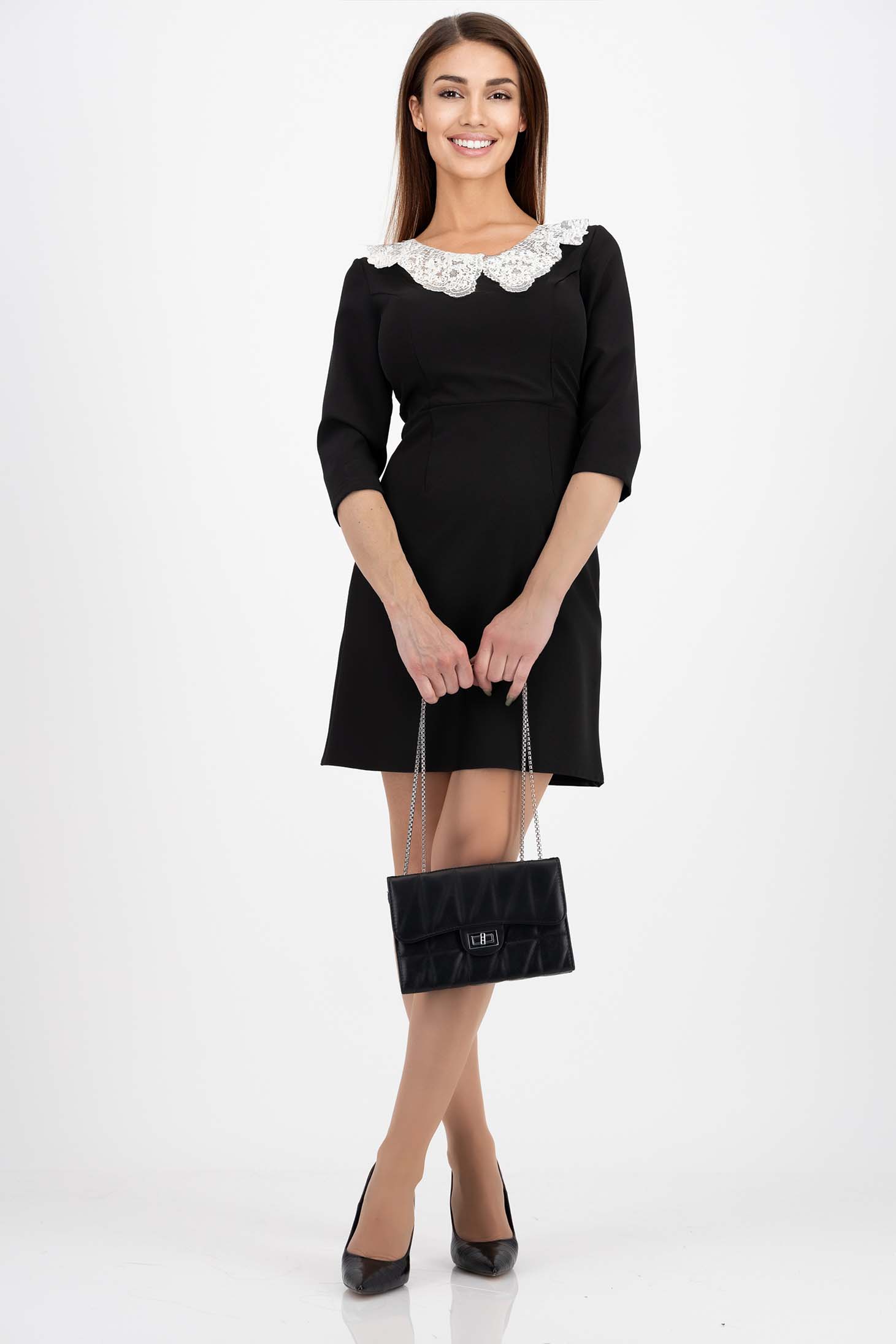 Fekete rövid galléros hímzett harang ruha enyhén rugalmas szövetből - StarShinerS 3 - StarShinerS.hu