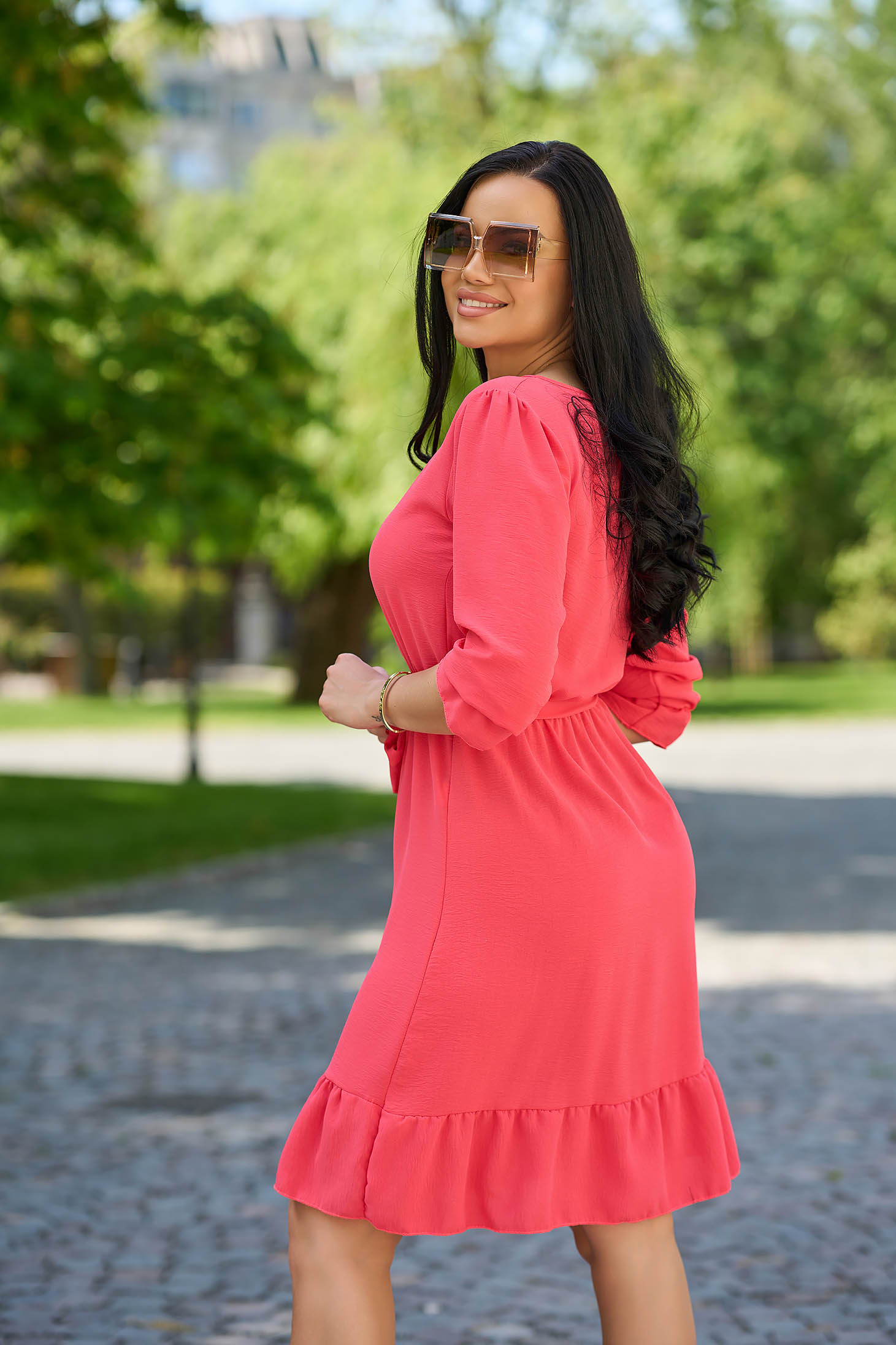 Coral Georgette Dress in A-line with Elastic Waist and Detachable Belt - Lady Pandora 3 - StarShinerS.com
