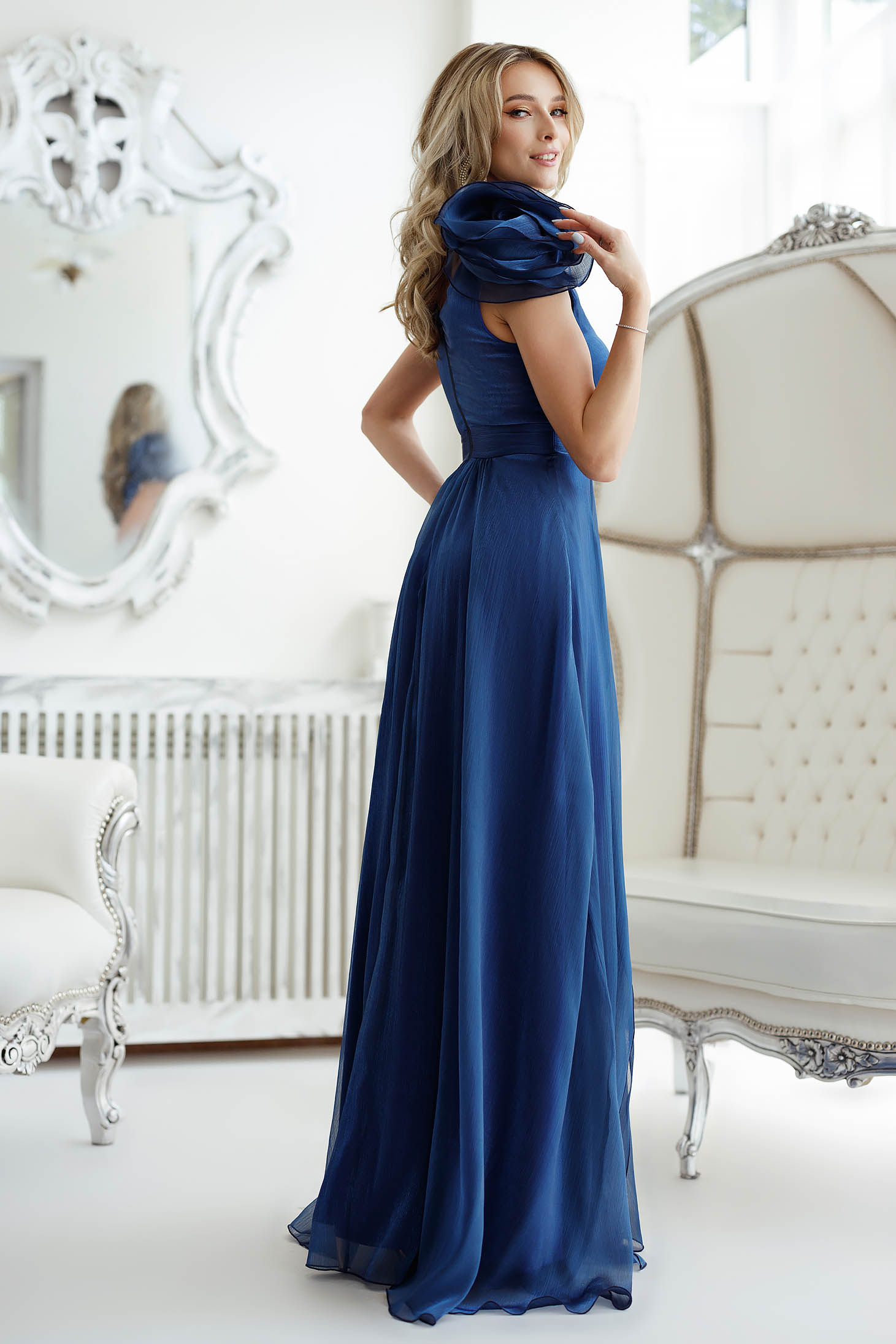 Long blue organza dress in flared style with shoulder detail - Artista 2 - StarShinerS.com