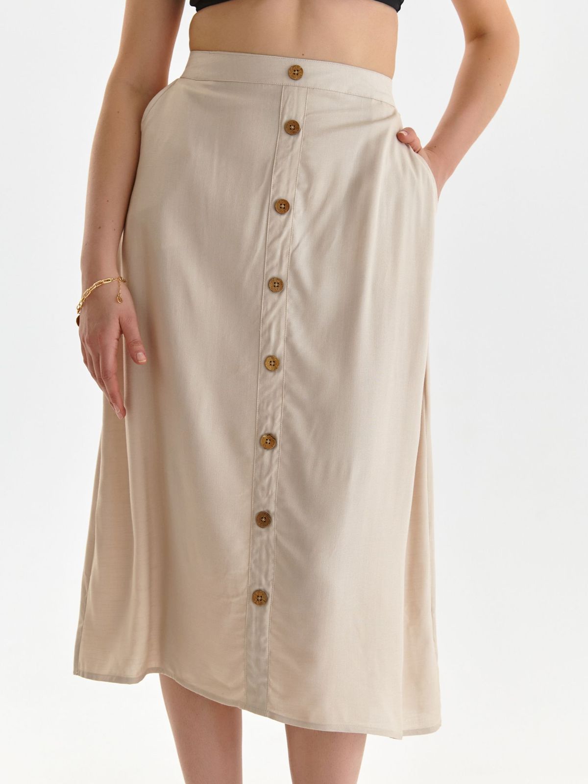 Beige skirt thin fabric cloche lateral pockets with decorative buttons 4 - StarShinerS.com