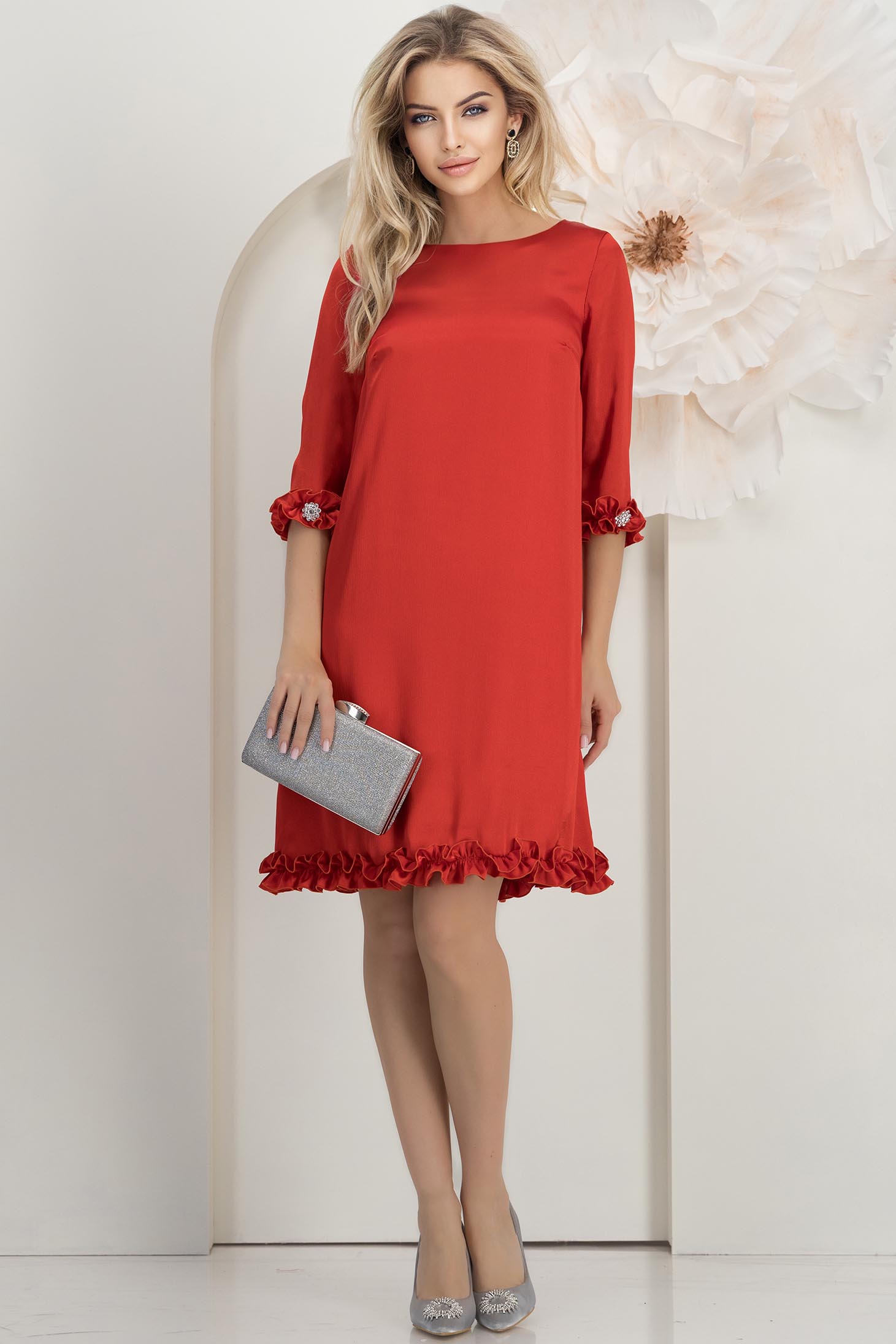 Rochie din satin rosie scurta cu croi larg si volanase - StarShinerS