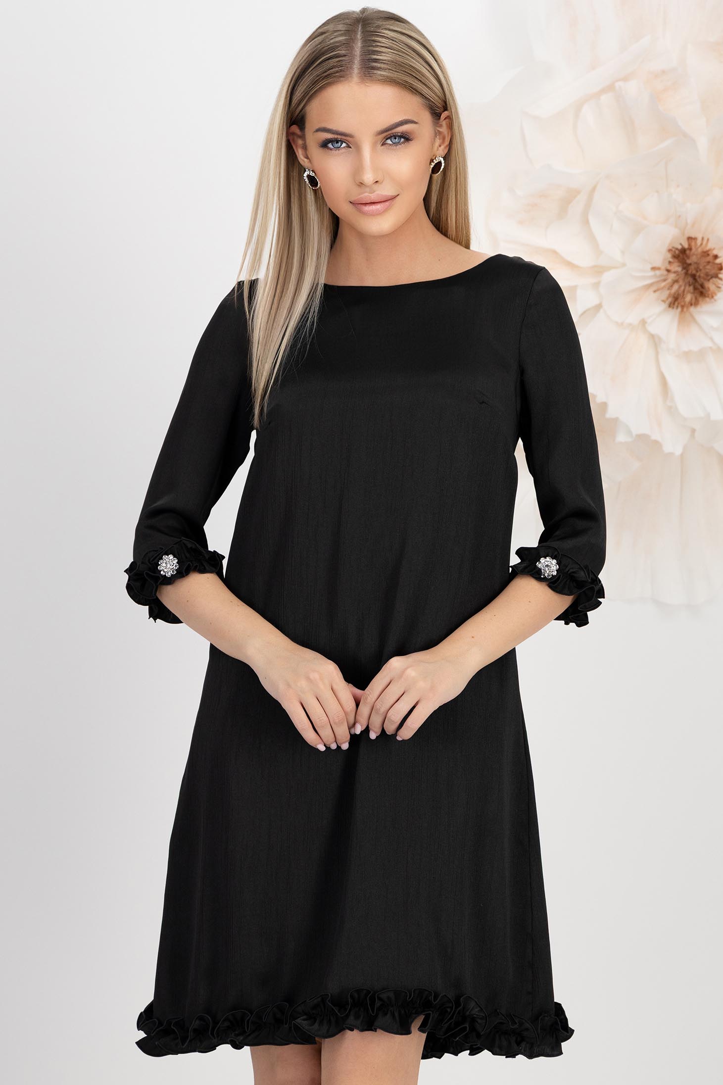 StarShinerS.ro Rochie din satin neagra scurta cu croi larg si volanase - StarShinerS