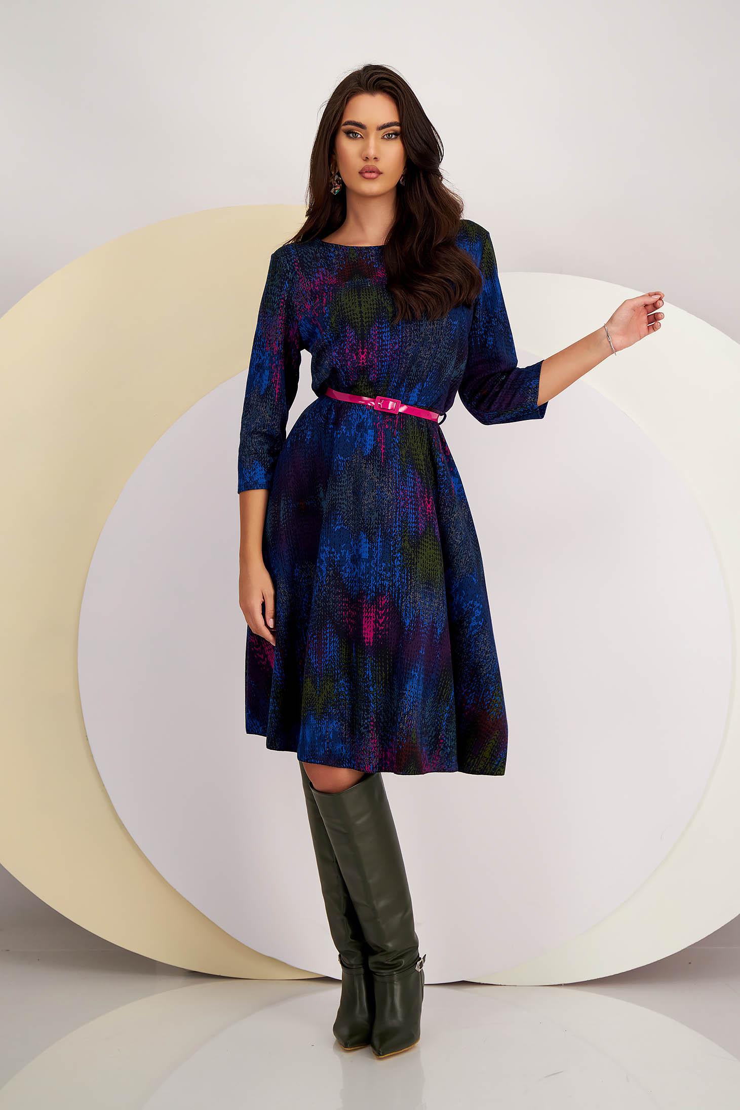 Rochie din tricot subtire midi in clos cu elastic in talie si accesoriu tip curea - Lady Pandora 7 - StarShinerS.ro