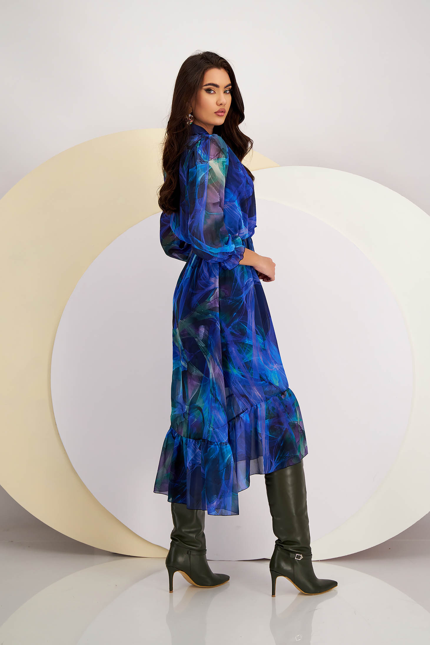 Kék muszlin midi ruha, harang alakú gumirozott derékrésszel 4 - StarShinerS.hu