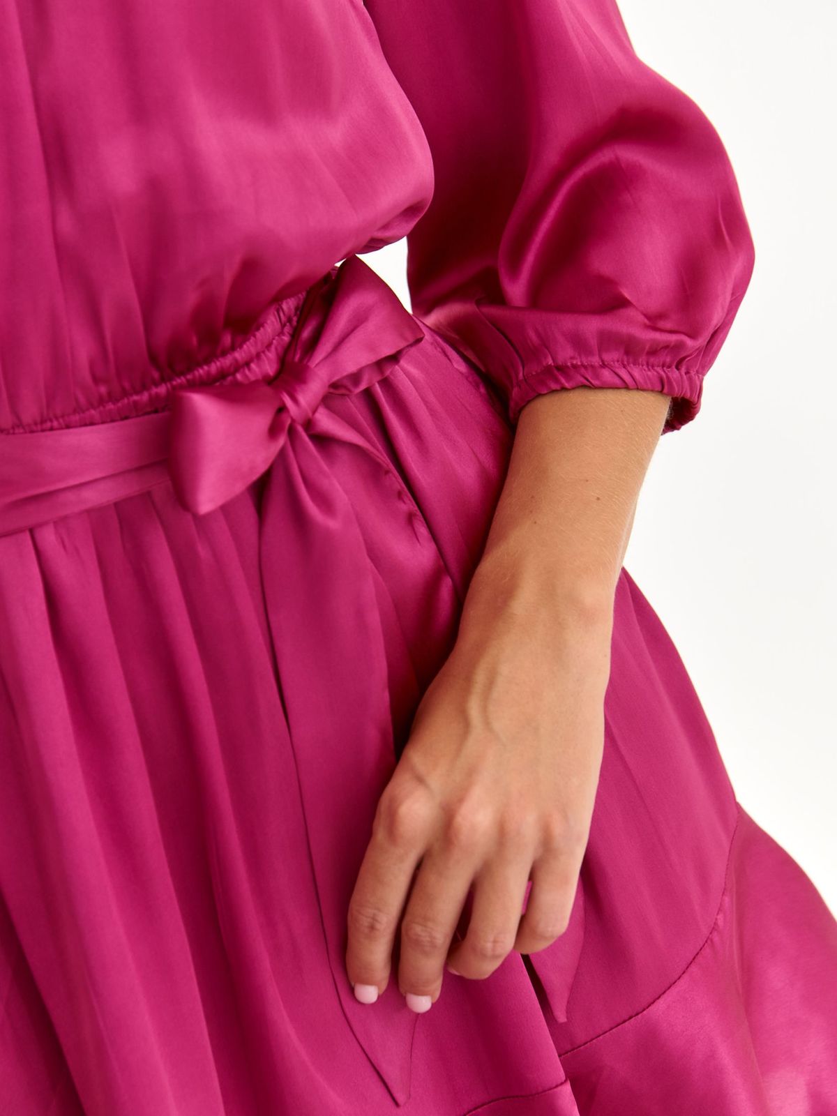 Pink szatén rövid ruha, harang alakú gumirozott derékrésszel 5 - StarShinerS.hu