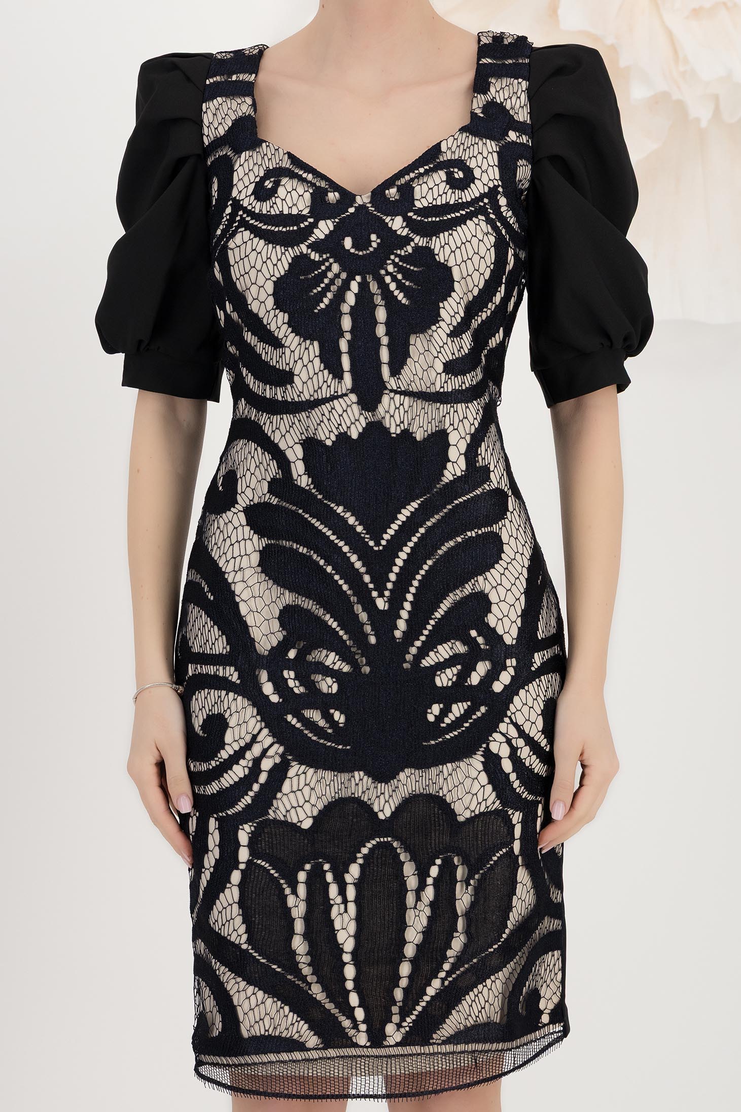 Rochie din stofa elastica cu suprapunere de dantela neagra tip creion cu maneci bufante - StarShinerS 4 - StarShinerS.ro