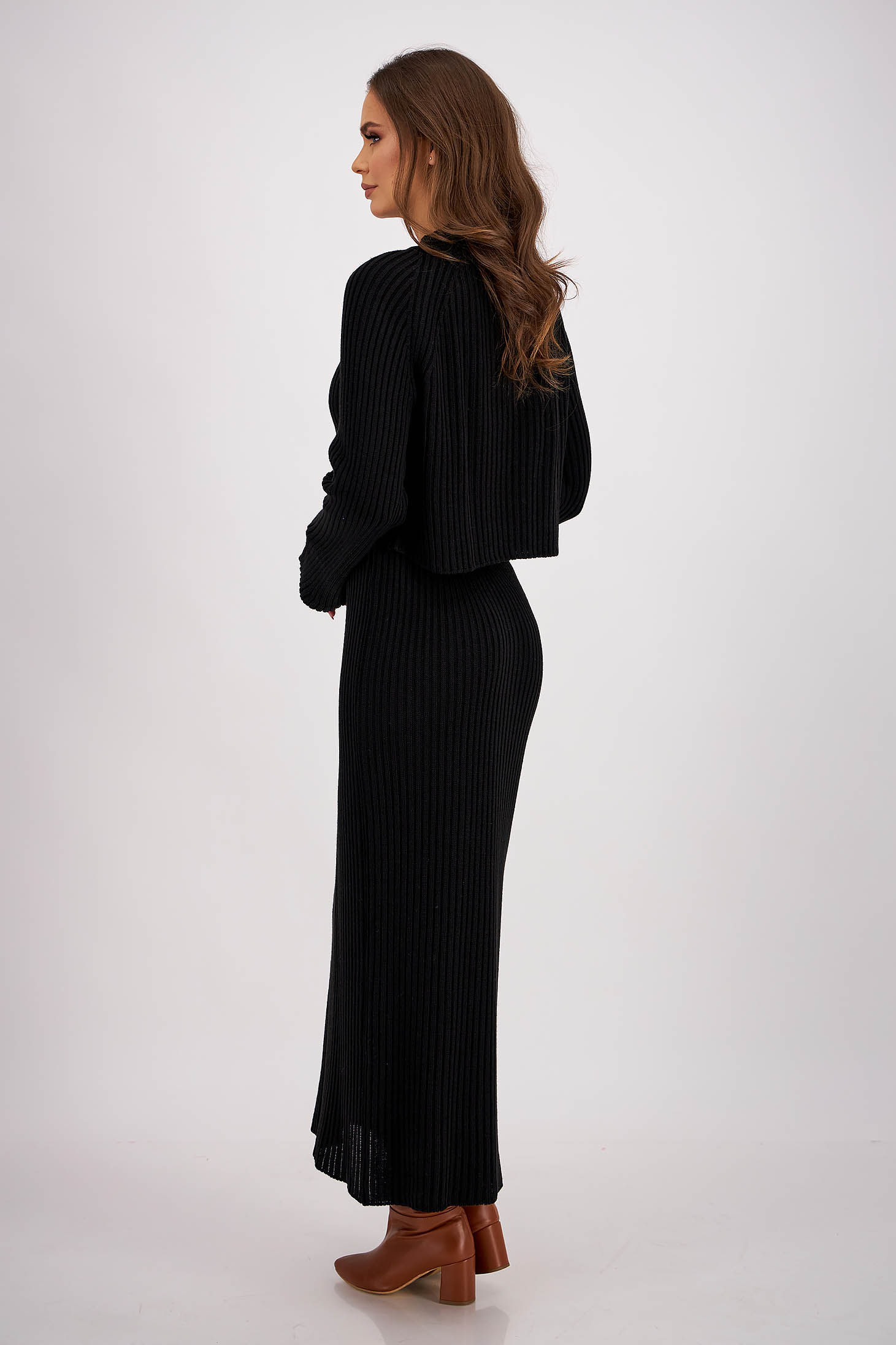 Fekete kötött női kosztüm 3 - StarShinerS.hu