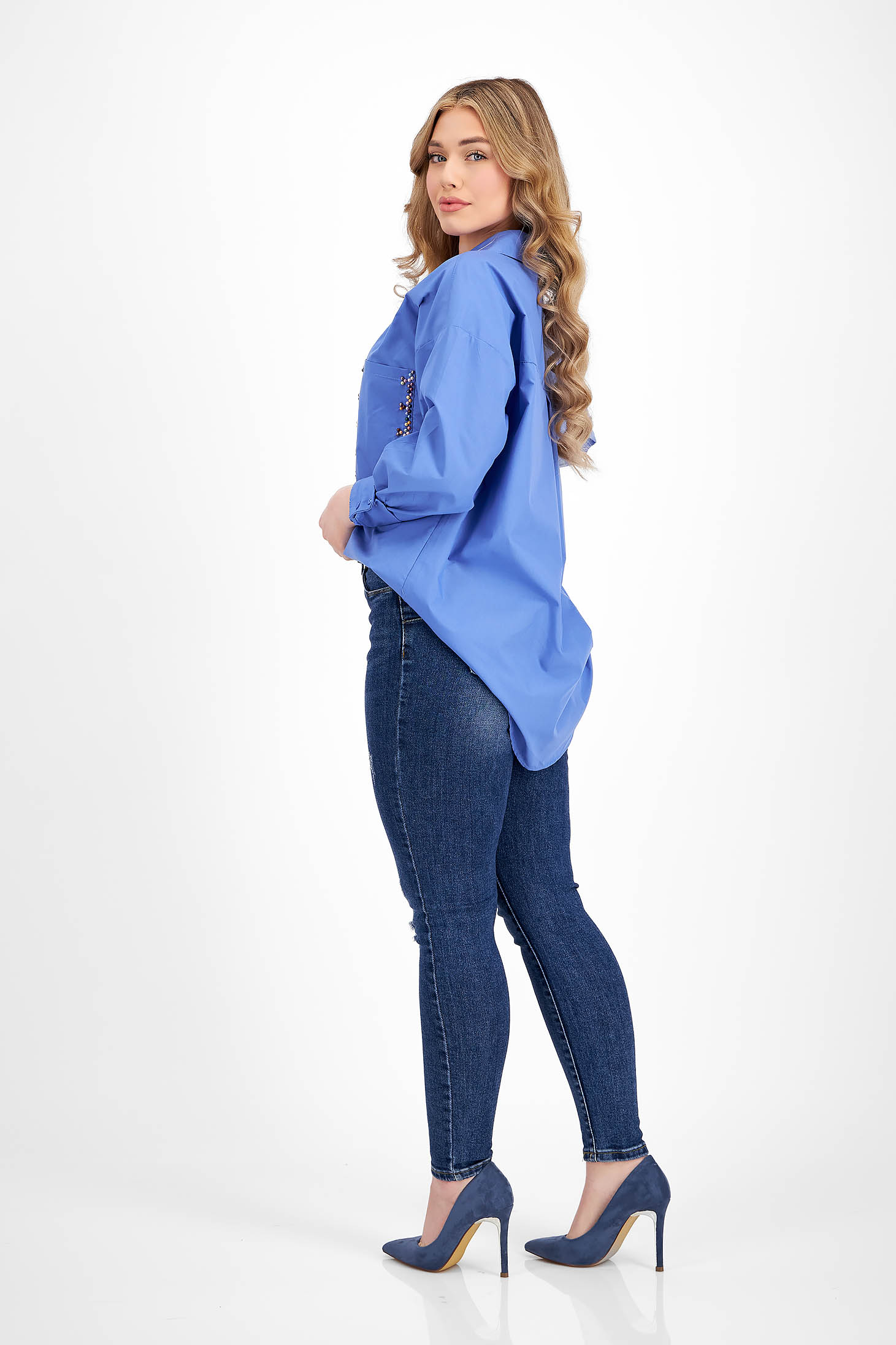 Női ing kék pamutból készült bő szabású elől egy zseb strassz köves díszítés 5 - StarShinerS.hu