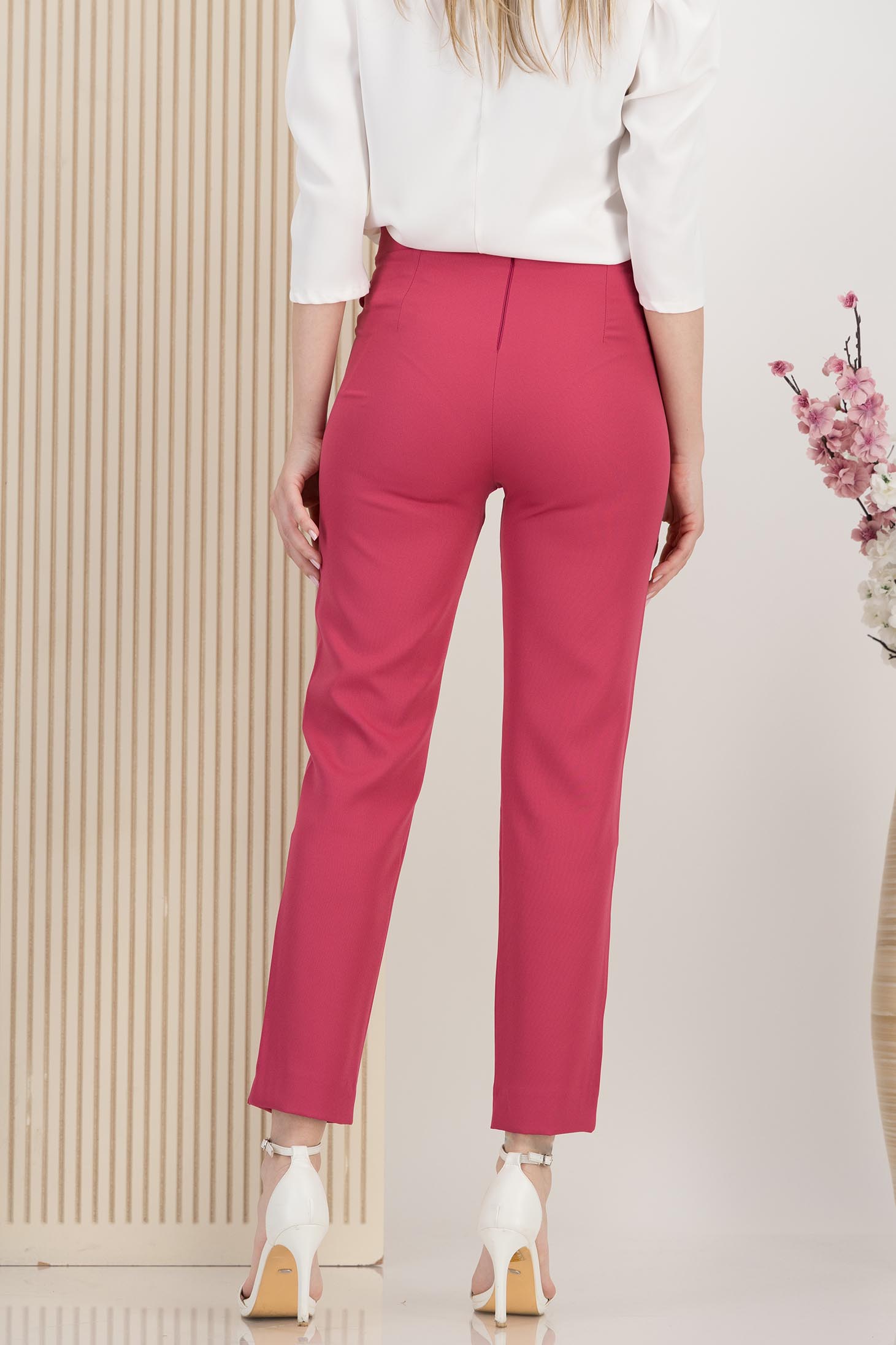 Pantaloni din stofa elastica fuchsia conici cu talie inalta si buzunare false frontale - StarShinerS 4 - StarShinerS.ro
