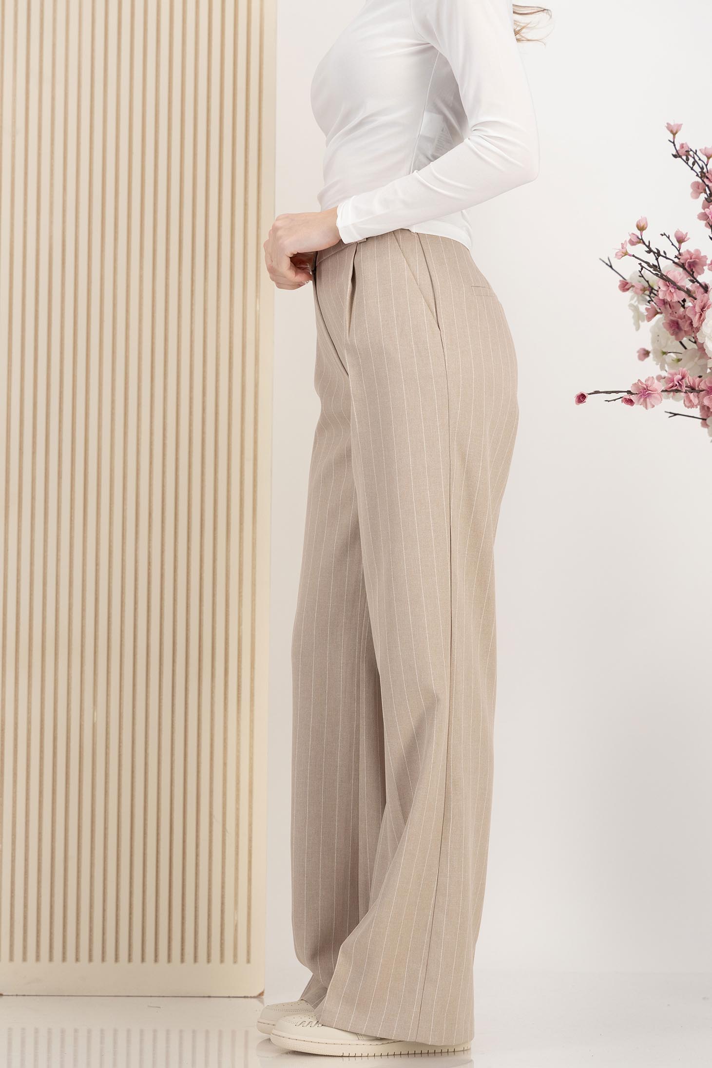 Pantaloni din georgette bej lungi evazati cu buzunare laterale 3 - StarShinerS.ro