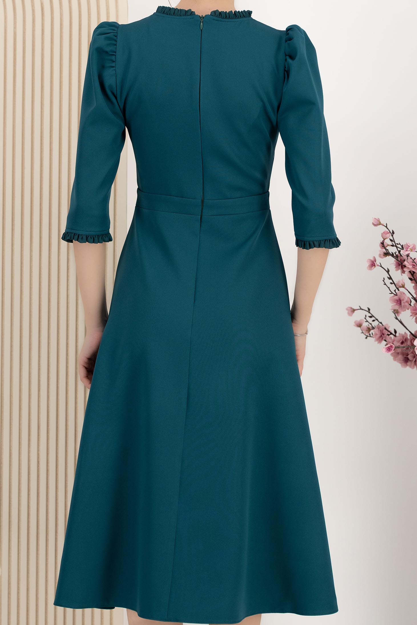 Rochie din stofa elastica verde petrol midi in clos cu umeri bufanti - StarShinerS 5 - StarShinerS.ro