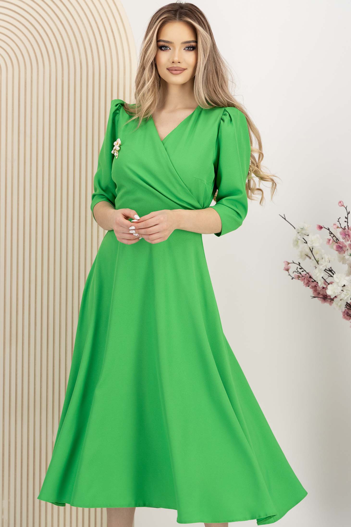 Zöld ruha - StarShinerS midi harang georgette 4 - StarShinerS.hu