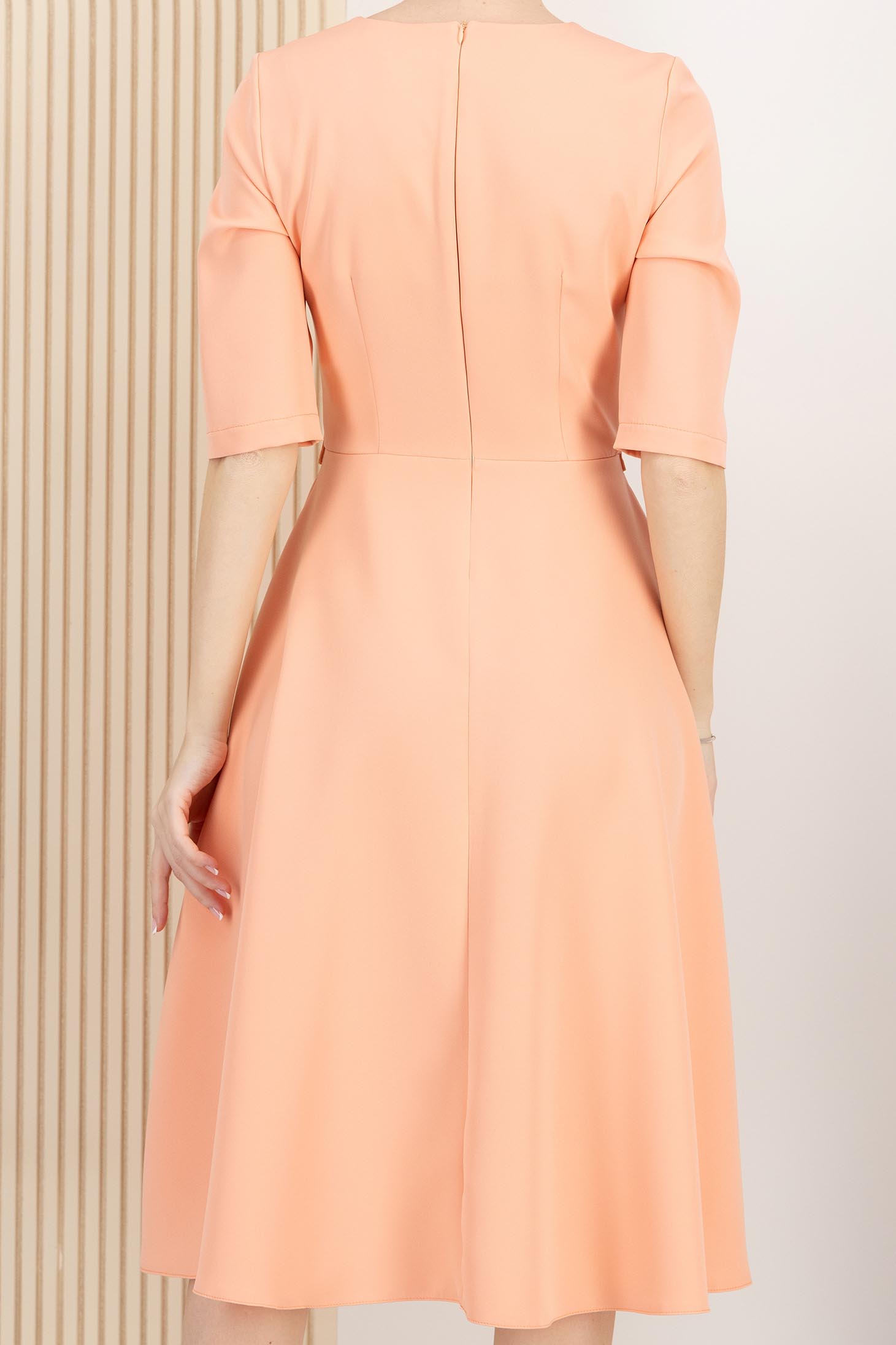 Rochie din stofa elastica corai midi in clos cu accesoriu tip curea - StarShinerS 4 - StarShinerS.ro