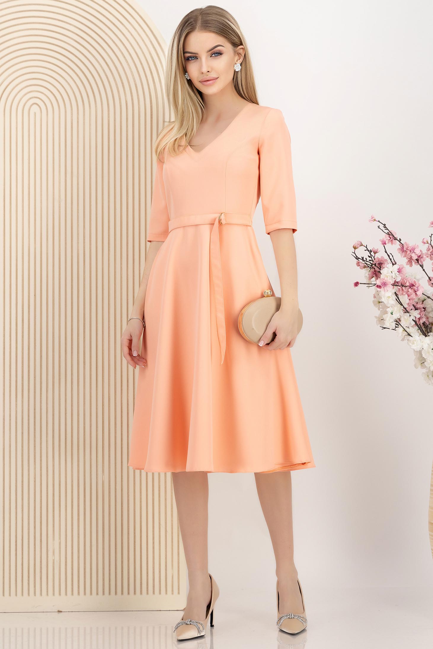 Rochie din stofa elastica corai midi in clos cu accesoriu tip curea - StarShinerS 3 - StarShinerS.ro
