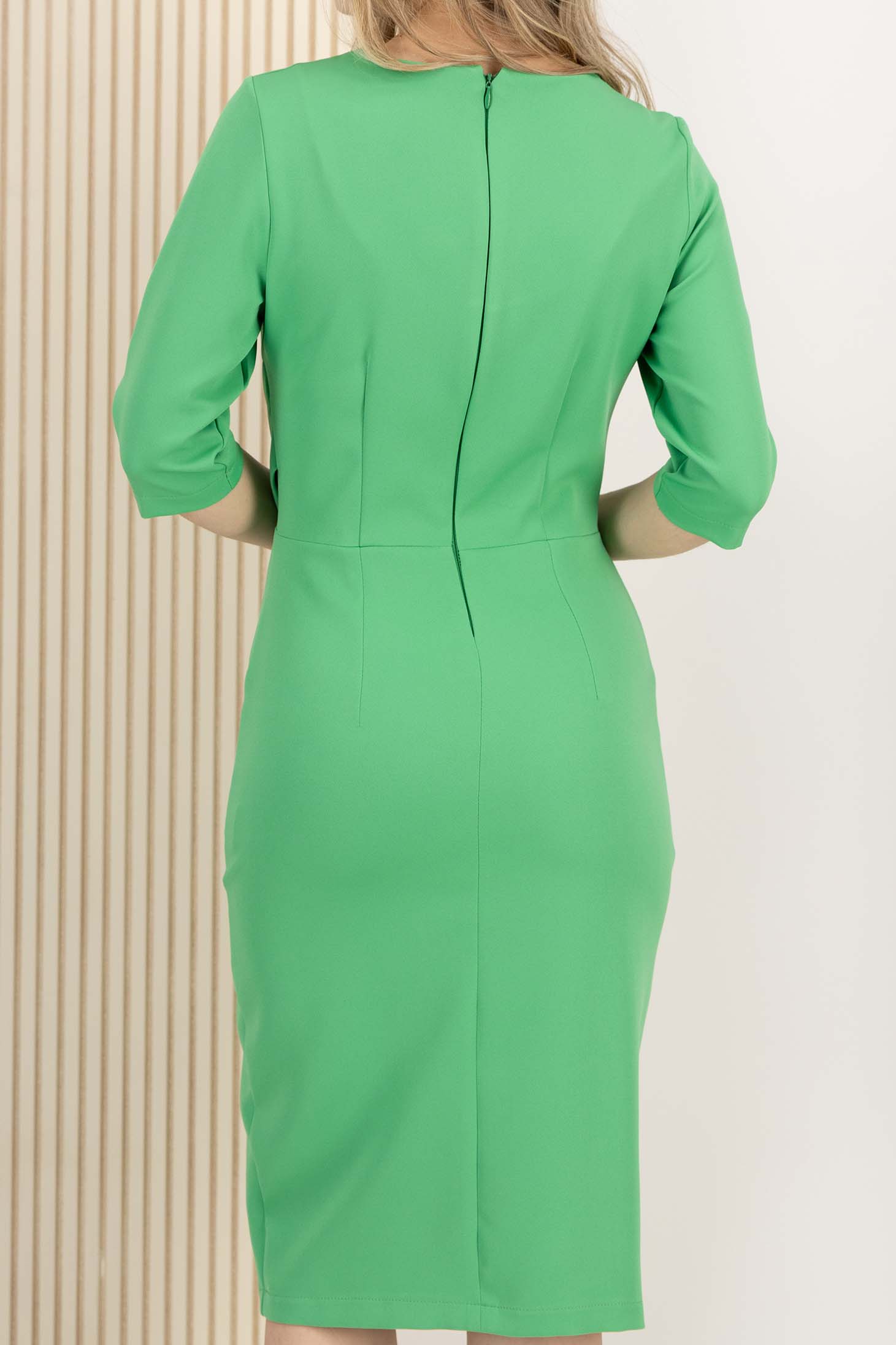 Rochie din stofa elastica verde tip creion crapata pe picior - StarShinerS 5 - StarShinerS.ro