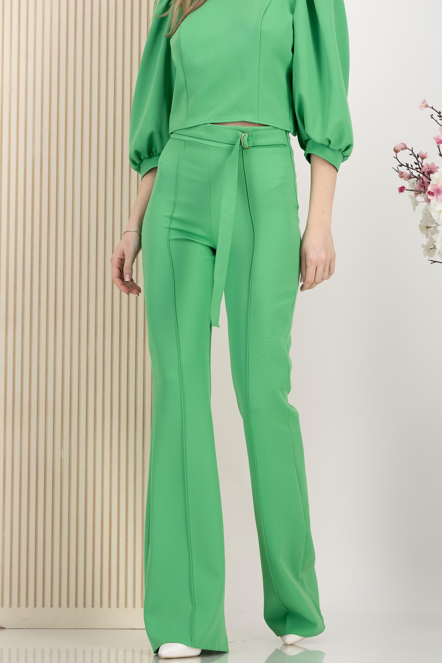 Pantaloni lungi din stofa elastica verzi evazati accesorizati cu cordon - StarShinerS 6 - StarShinerS.ro