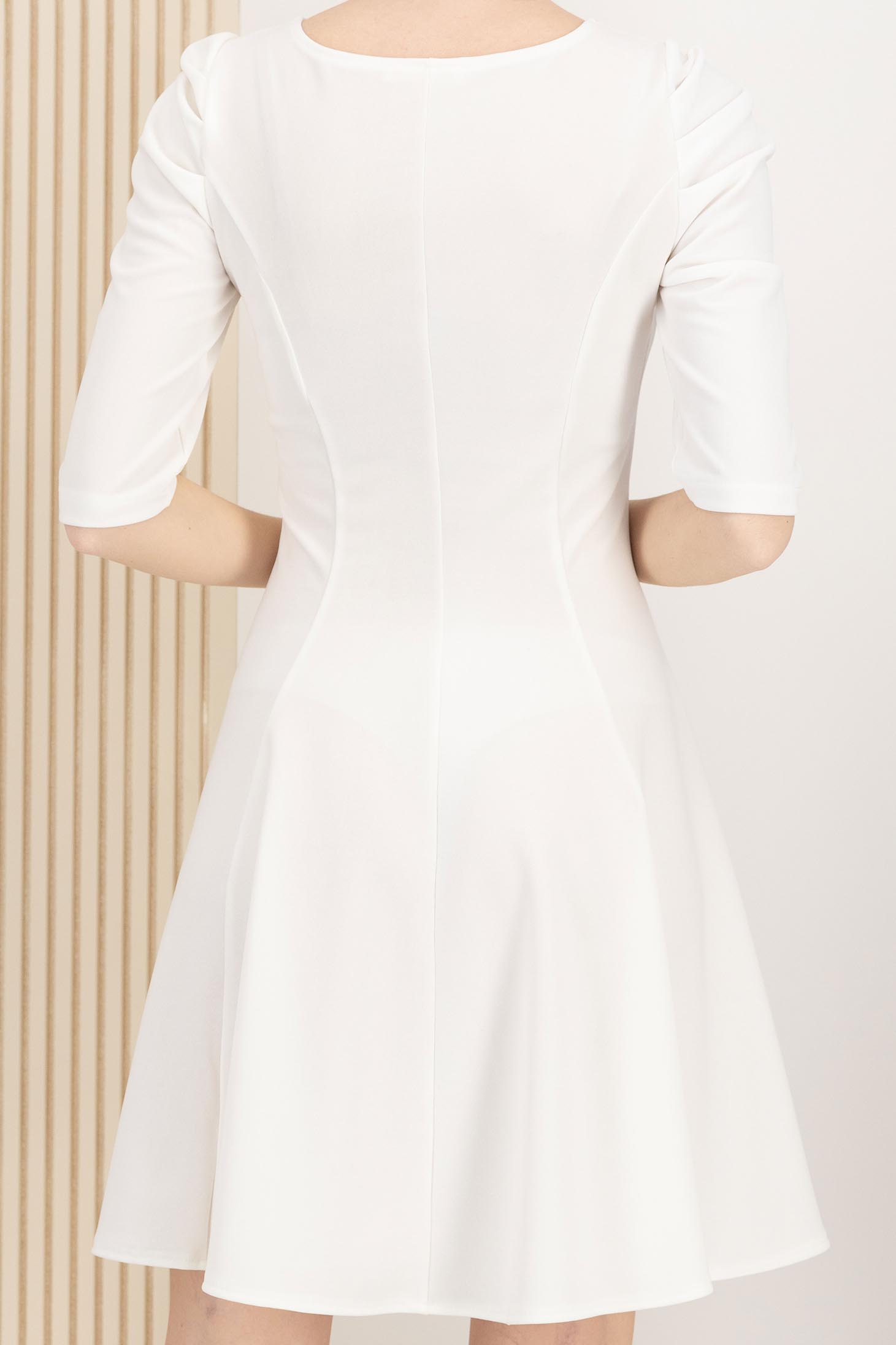 Rochie din crep ivoire scurta in clos cu umeri bufanti - StarShinerS 5 - StarShinerS.ro