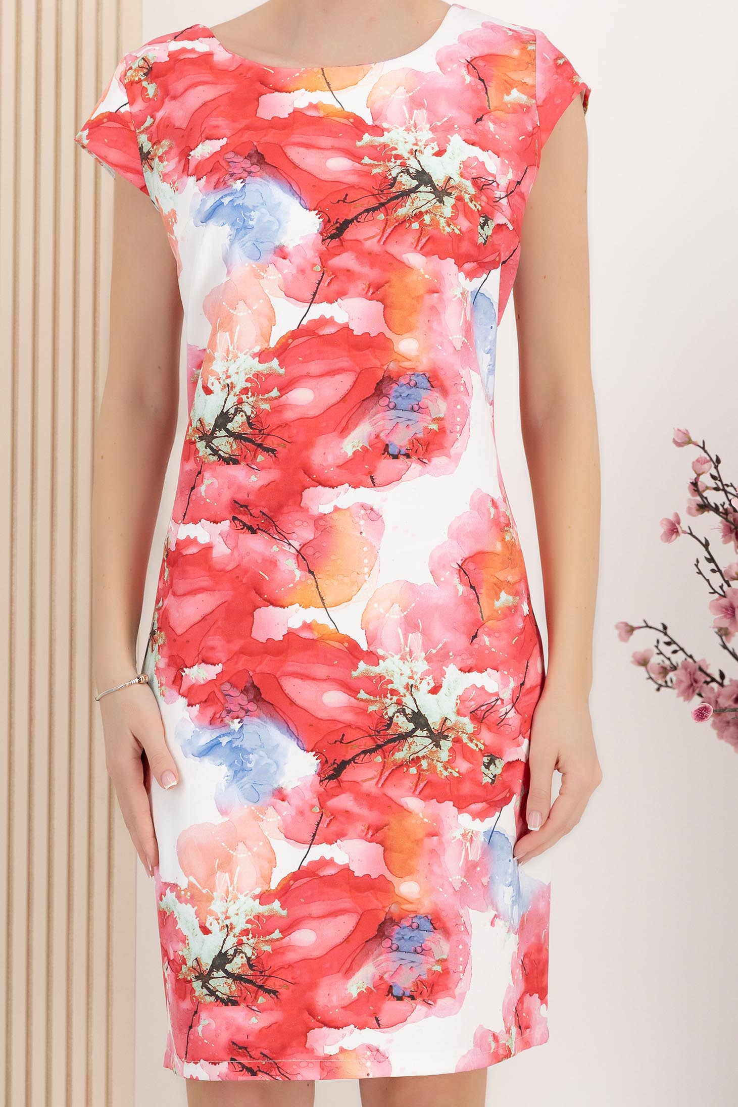 Rochie din stofa elastica roz scurta cu un croi drept 4 - StarShinerS.ro