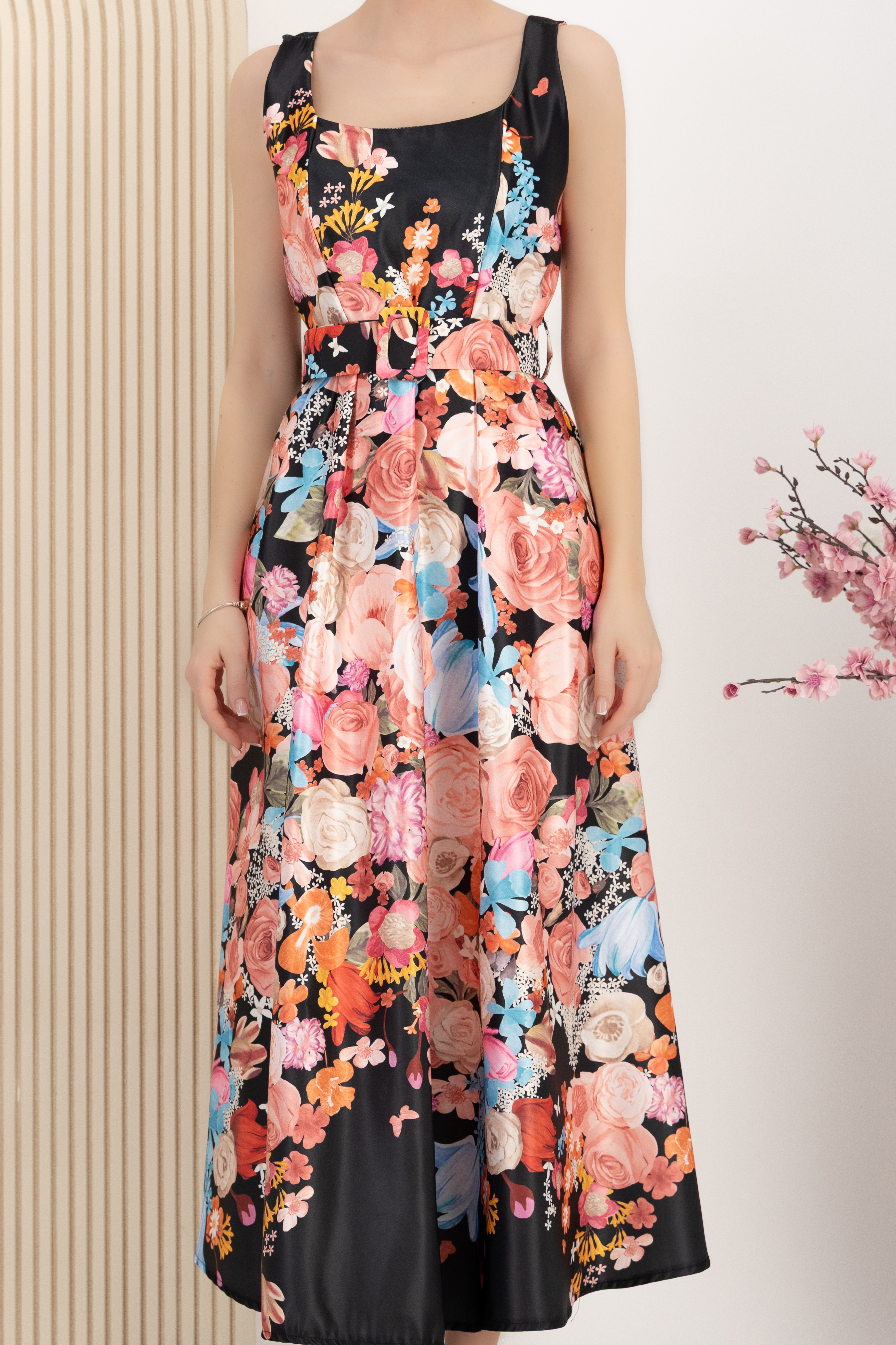 Rochie din tafta neagra maxi in clos cu buzunare laterale imprimata floral 4 - StarShinerS.ro