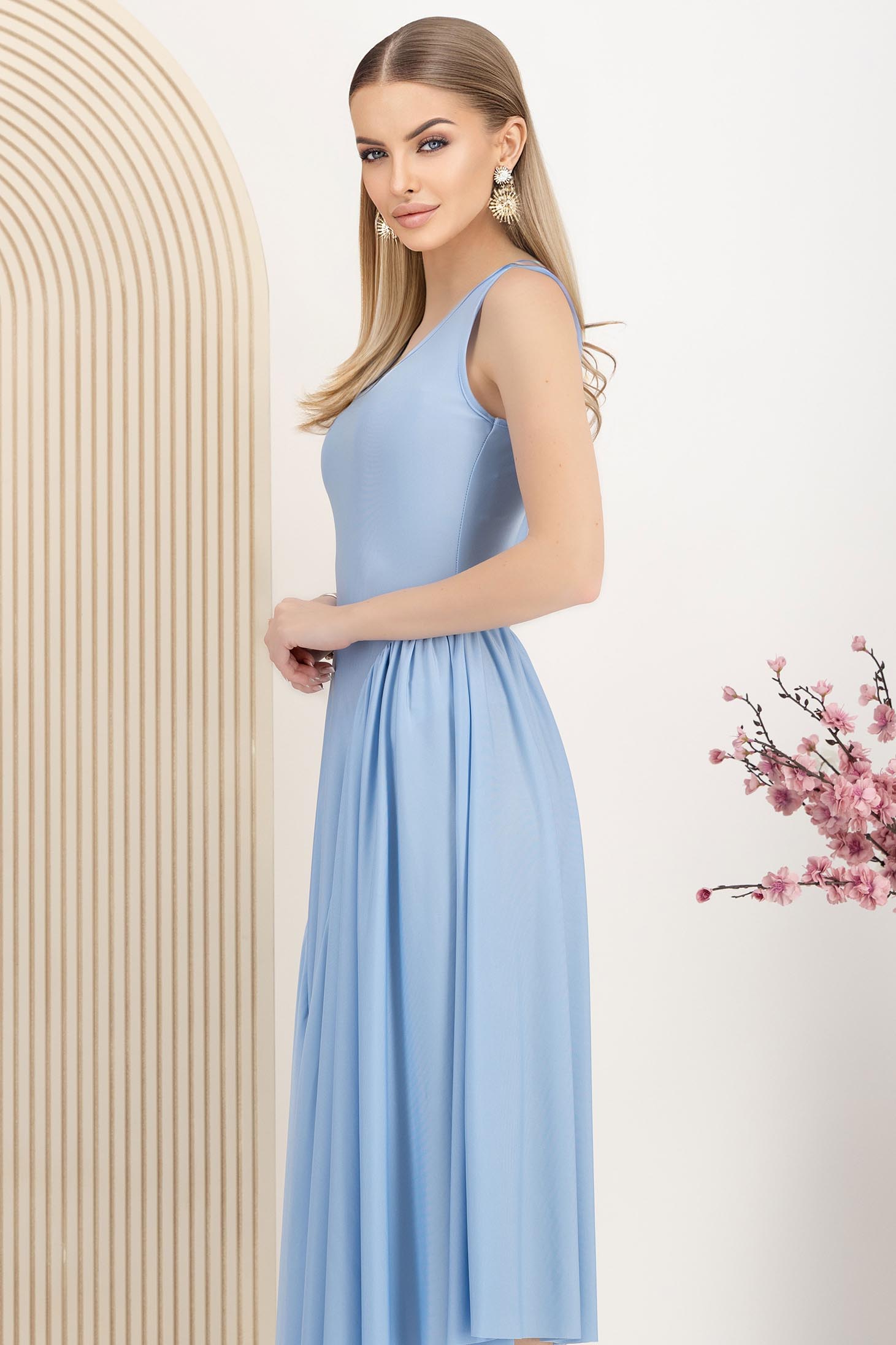 Rochie din lycra albastru-deschis midi in clos 3 - StarShinerS.ro