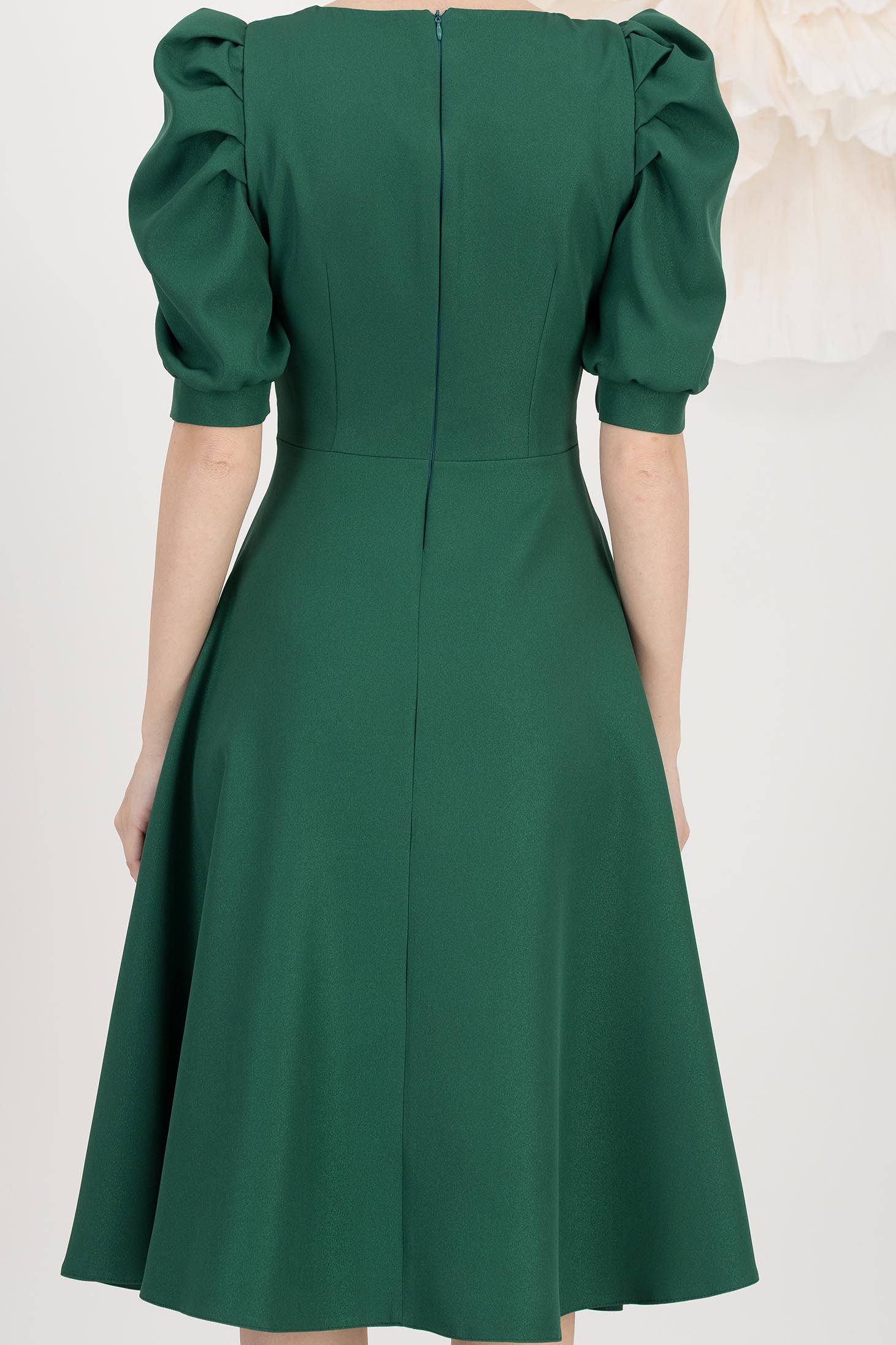 Rochie din stofa elastica cu sclipici verde midi in clos cu maneci bufante - StarShinerS 6 - StarShinerS.ro