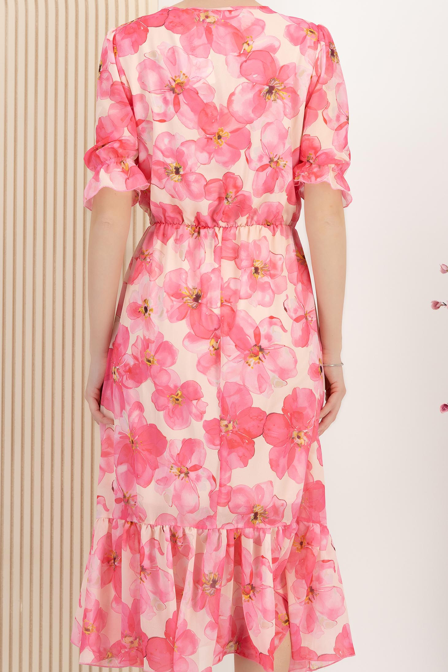 Rochie din voal roz midi in clos cu elastic in talie imprimata floral 5 - StarShinerS.ro