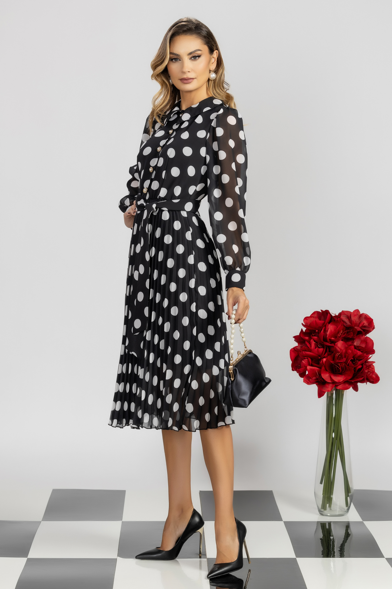 Rochie plisata din voal neagra midi in clos cu elastic in talie 2 - StarShinerS.ro