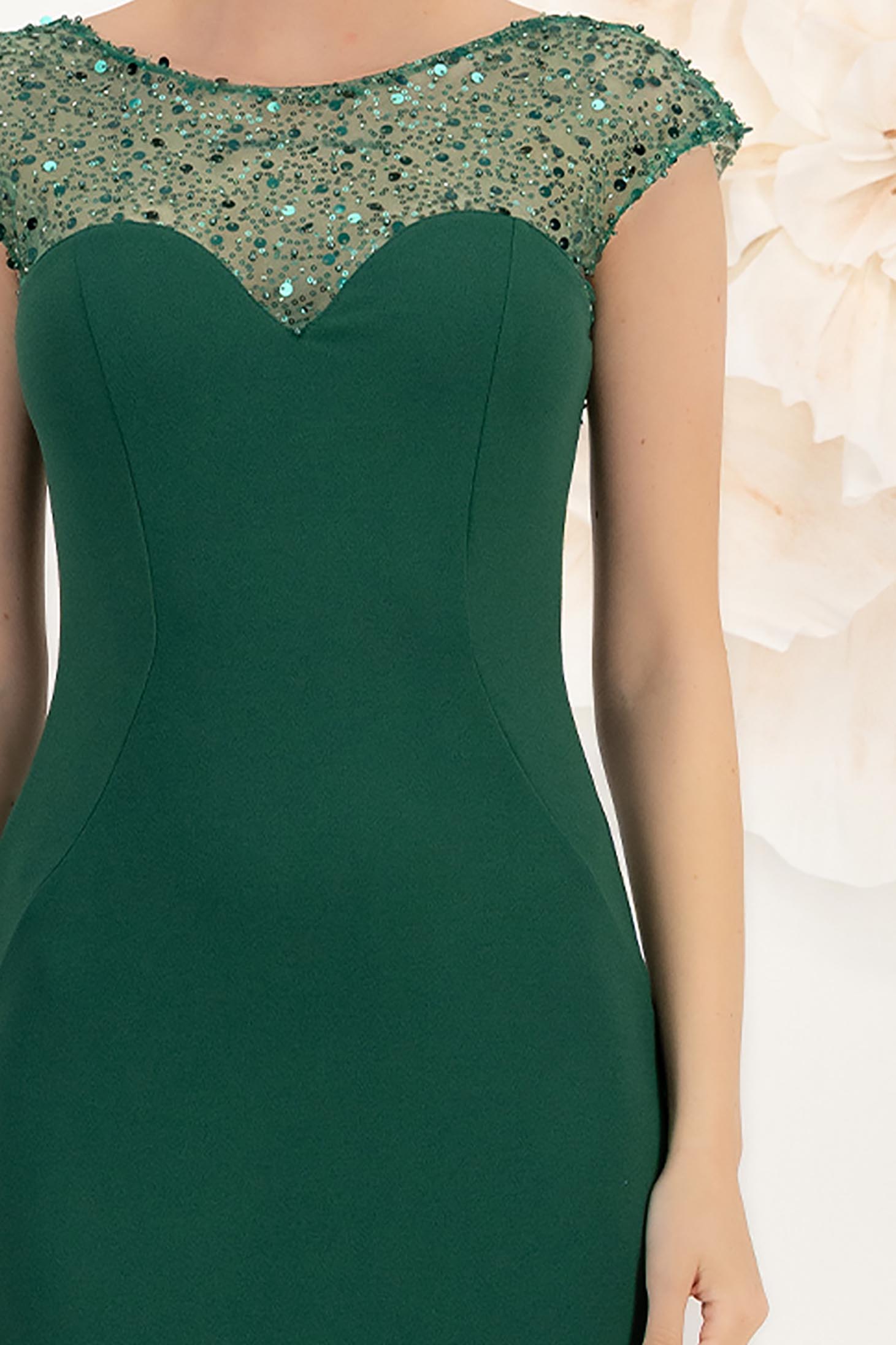 Rochie din crep si paiete verde-inchis midi tip creion cu decolteu in v la spate - StarShinerS 5 - StarShinerS.ro