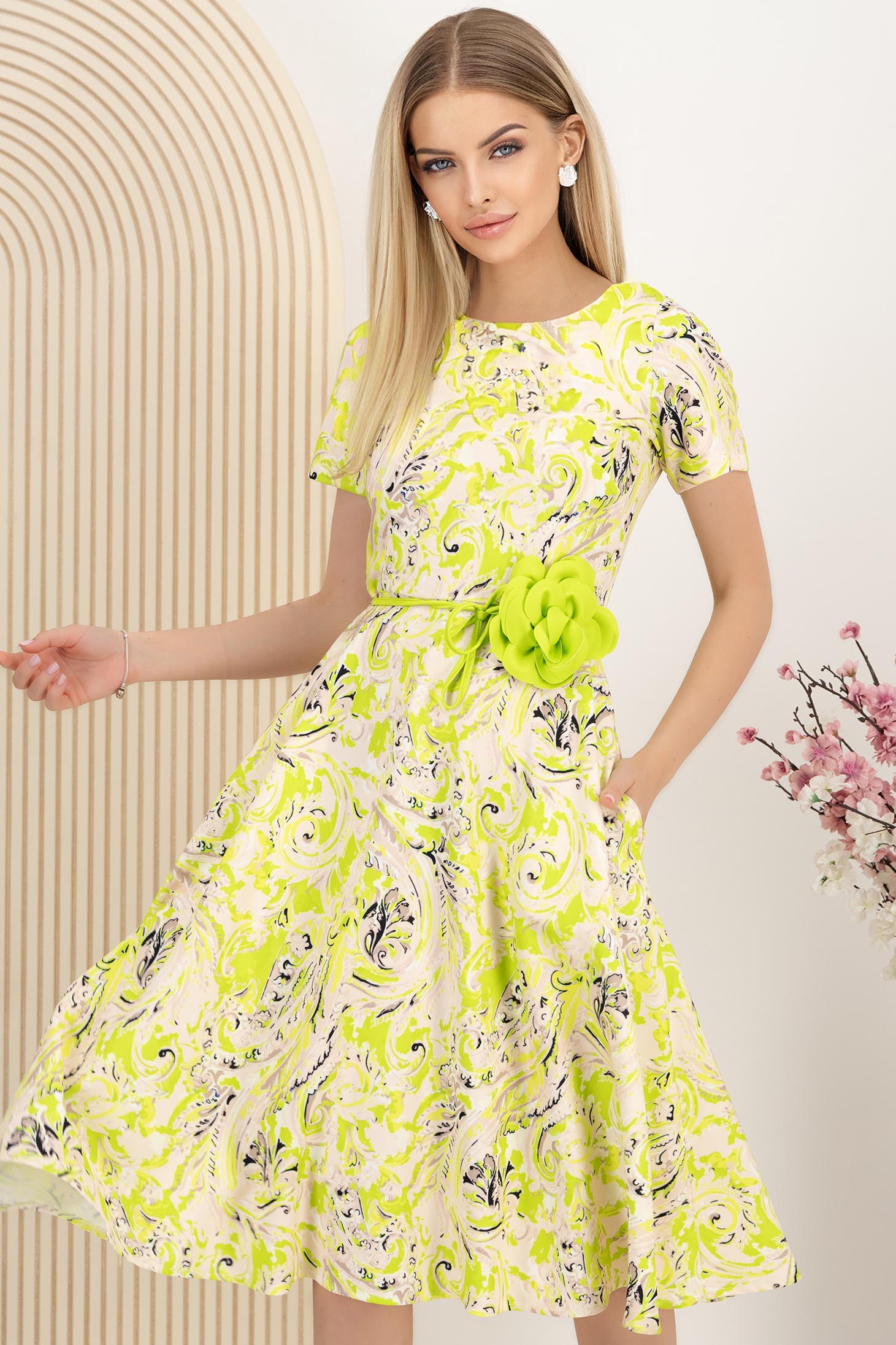 Rochie din stofa elastica verde lime midi in clos accesorizata cu cordon si buzunare laterale 2 - StarShinerS.ro