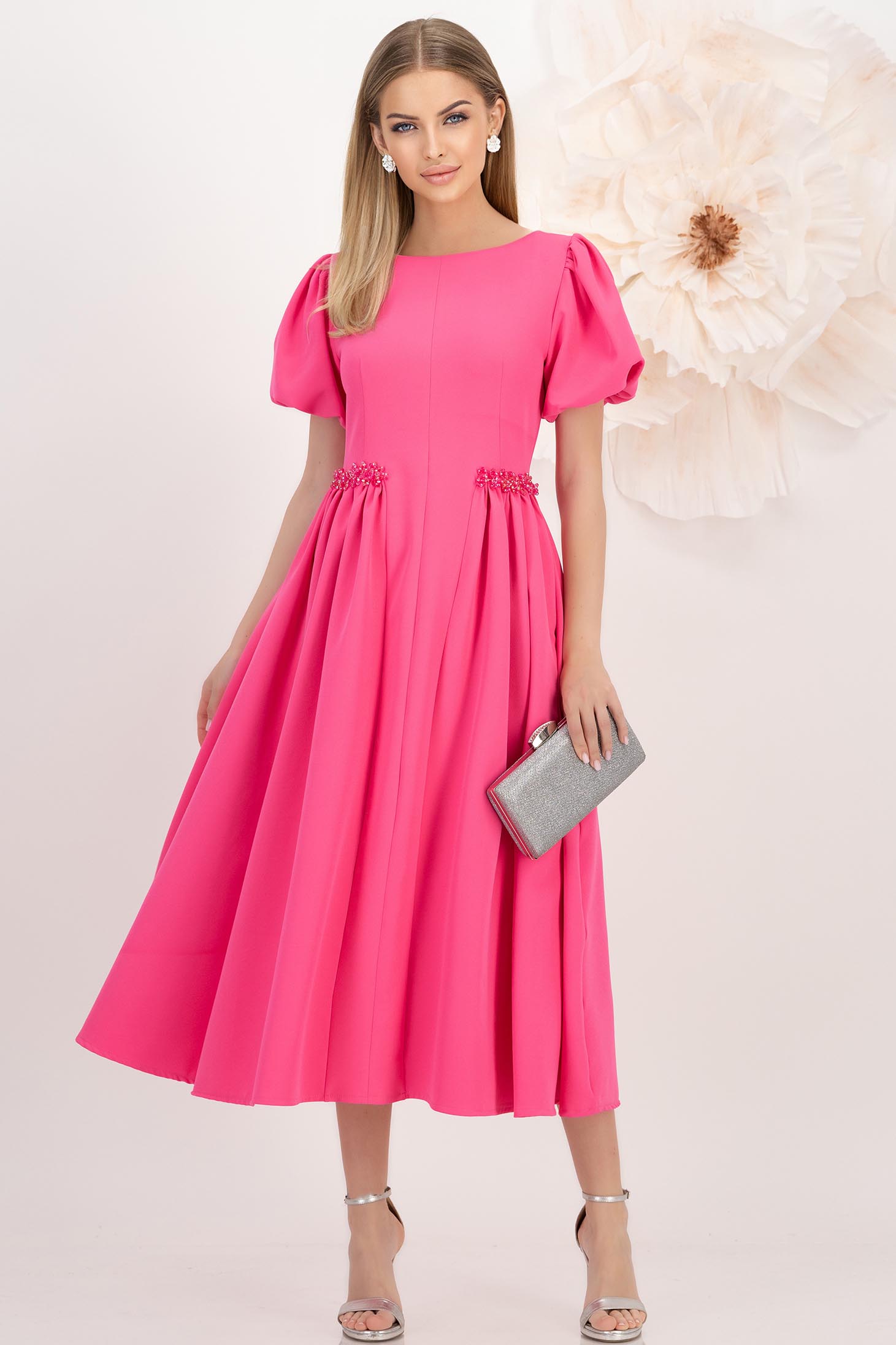StarShinerS.ro Rochie din stofa elastica roz midi in clos cu maneci bufante si aplicatii stralucitoare - StarShinerS