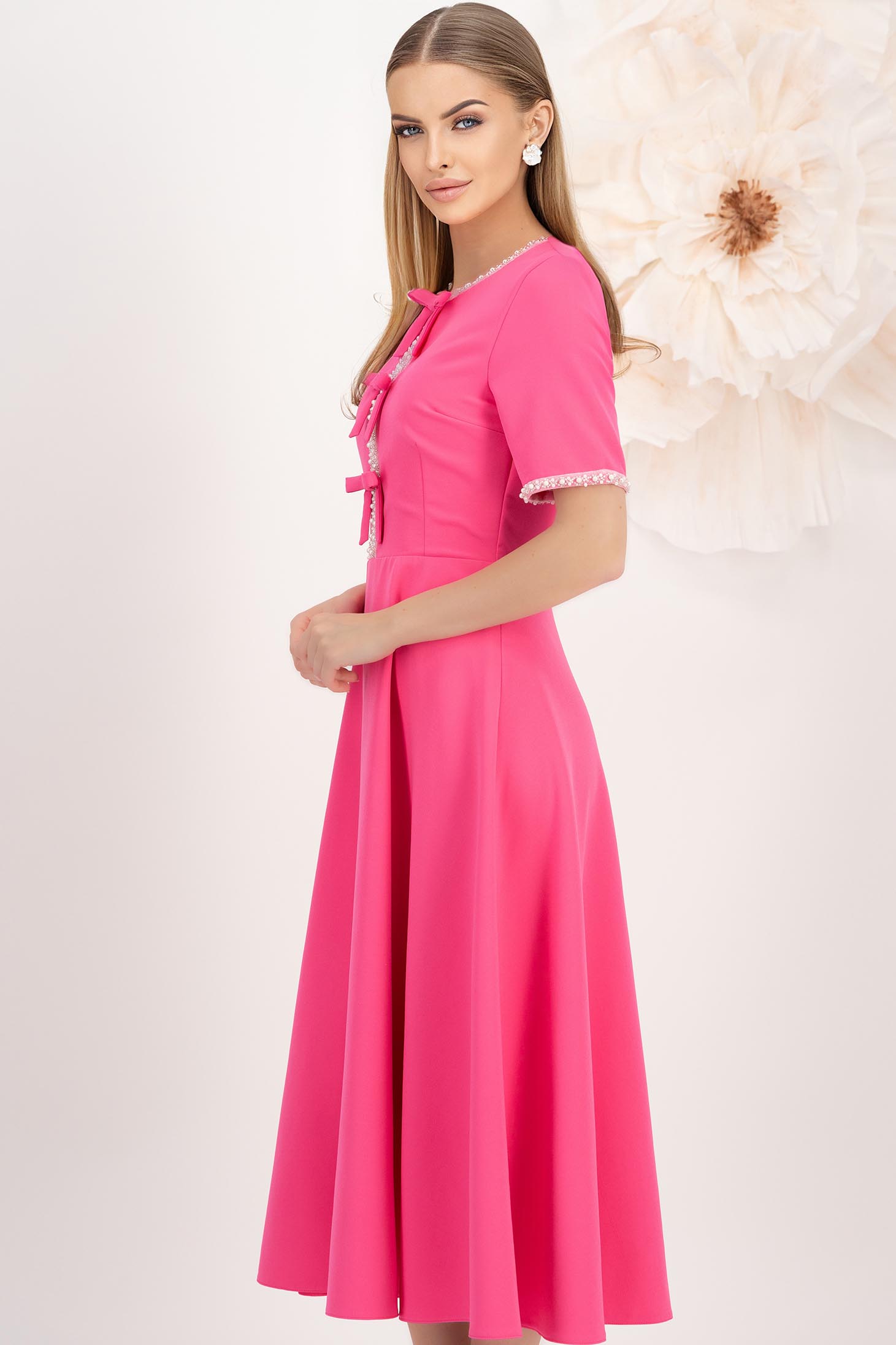 Rochie din stofa elastica roz midi in clos accesorizata cu fundite si pietre strass - StarShinerS 3 - StarShinerS.ro