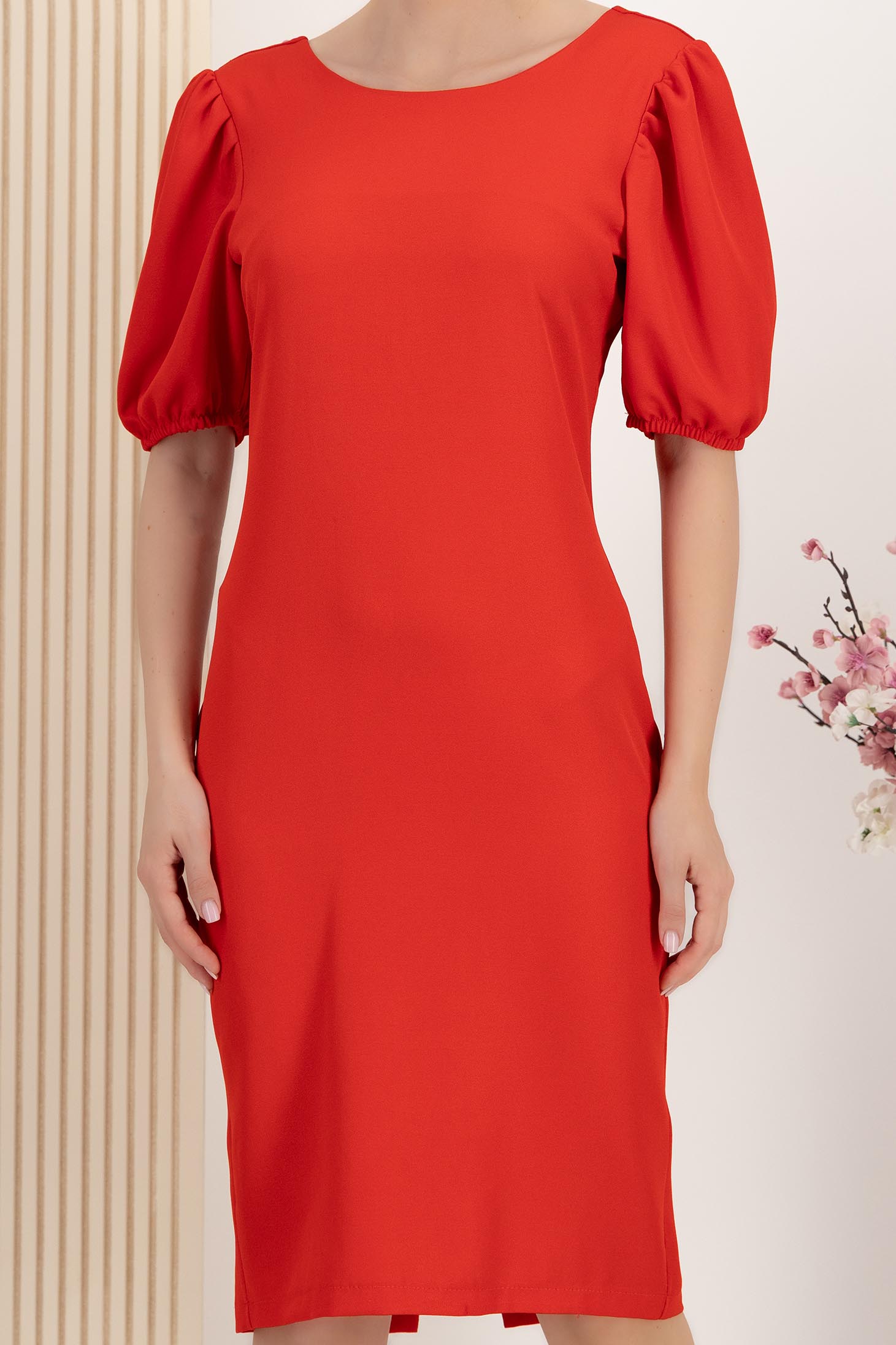 Rochie din crep subtire rosie midi cu un croi drept si maneci bufante - StarShinerS 4 - StarShinerS.ro