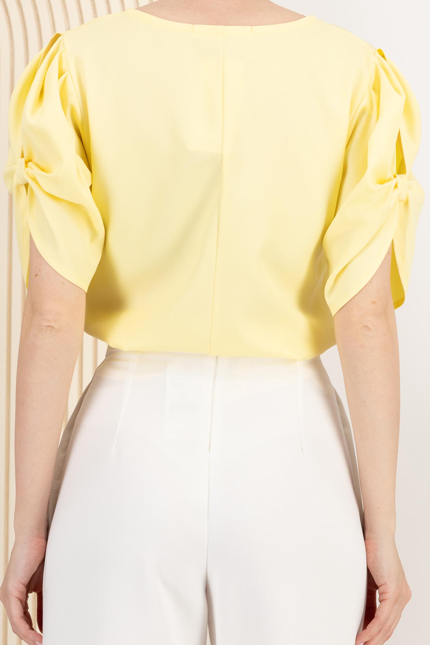 Bluza dama din georgette galbena cu croi larg si maneca scurta tip fundita- StarShinerS 5 - StarShinerS.ro