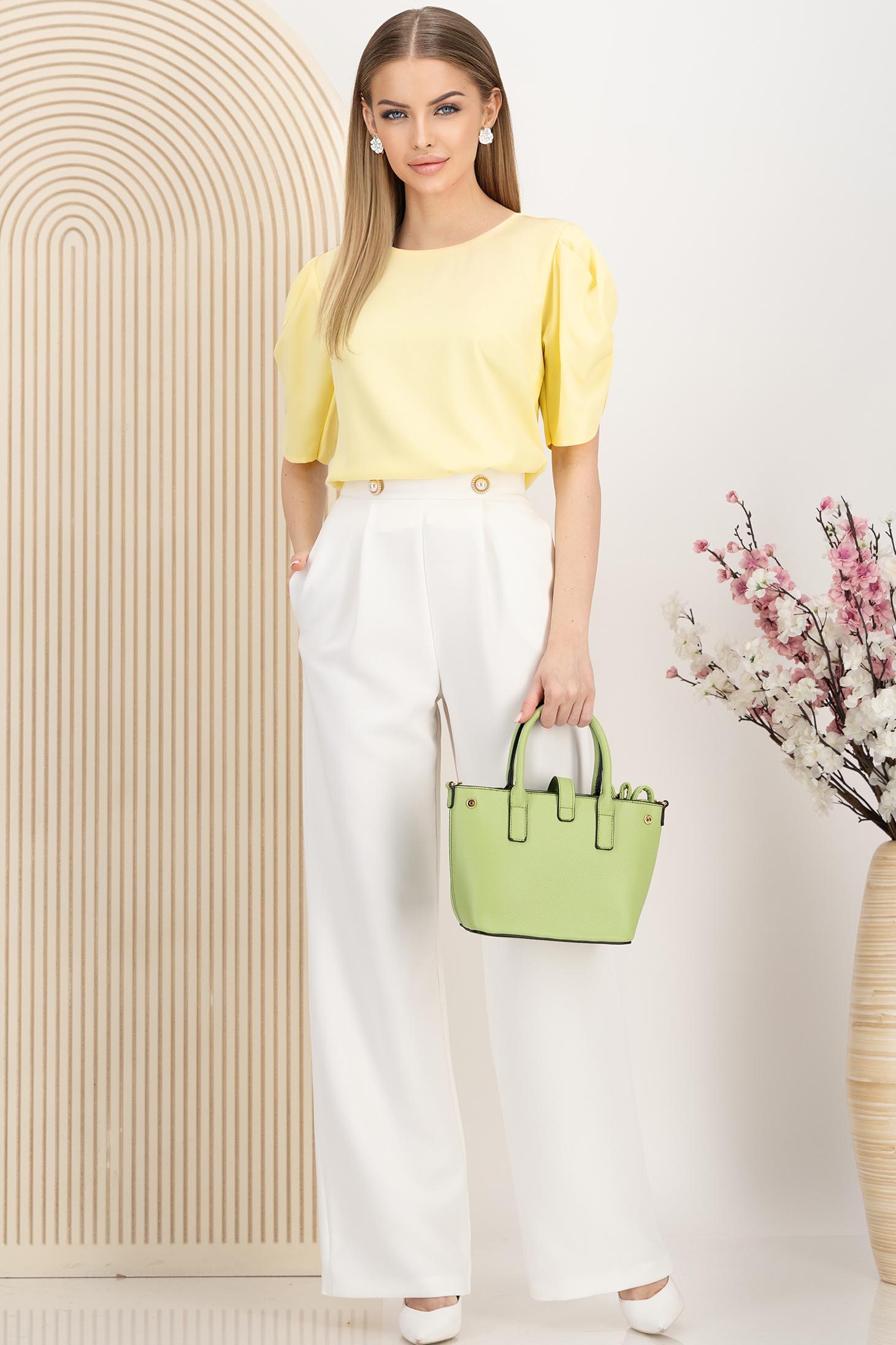 Bluza dama din georgette galbena cu croi larg si maneca scurta tip fundita- StarShinerS 3 - StarShinerS.ro