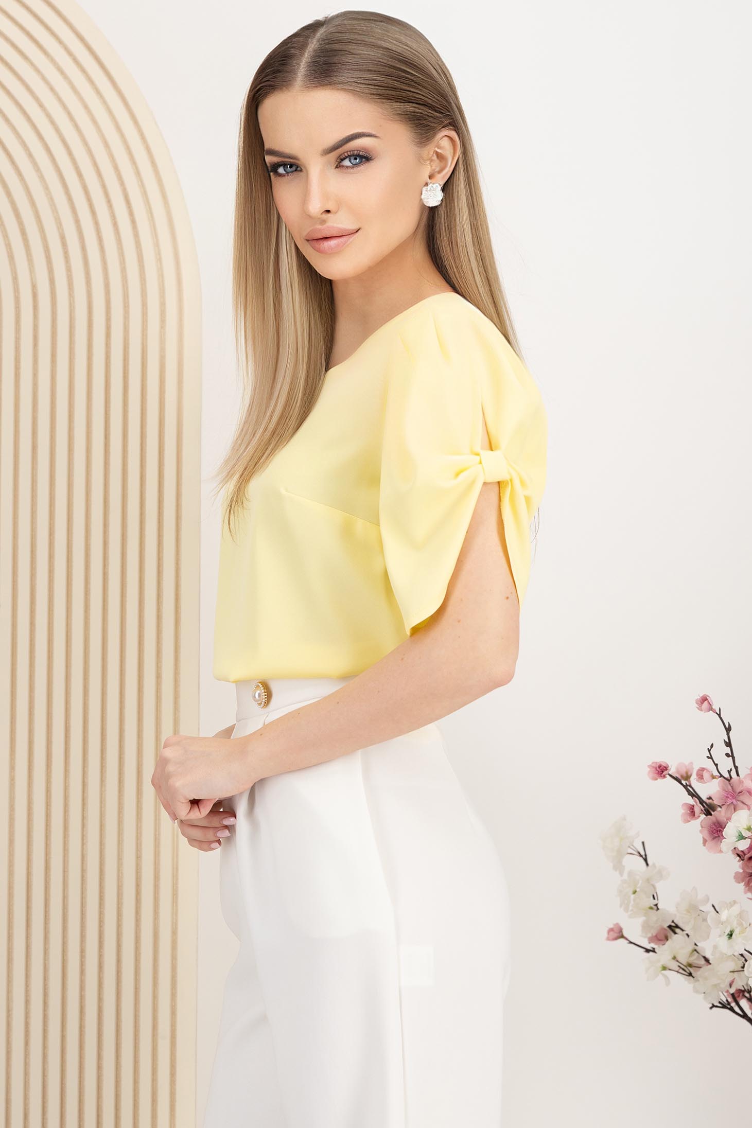 Bluza dama din georgette galbena cu croi larg si maneca scurta tip fundita- StarShinerS 2 - StarShinerS.ro