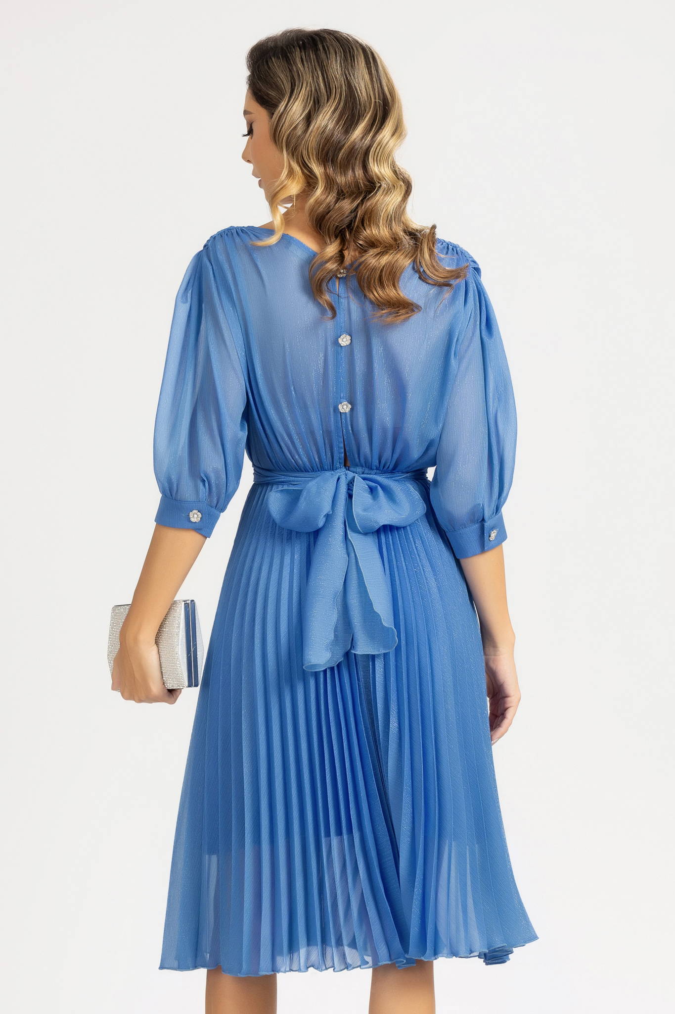Rochie plisata din voal cu fir lurex albastru-deschis in clos cu elastic in talie si maneci bufante 2 - StarShinerS.ro