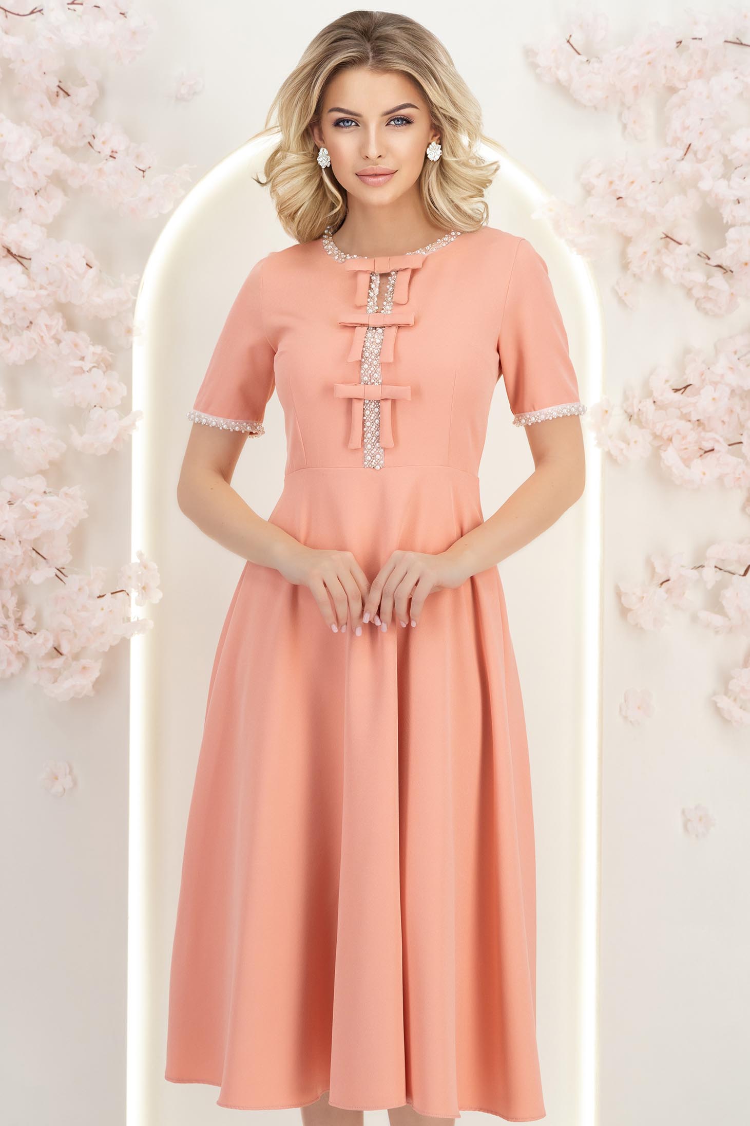 Rochie din stofa corai midi in clos cu fundite,perle si pietre strass- StarShinerS 3 - StarShinerS.ro